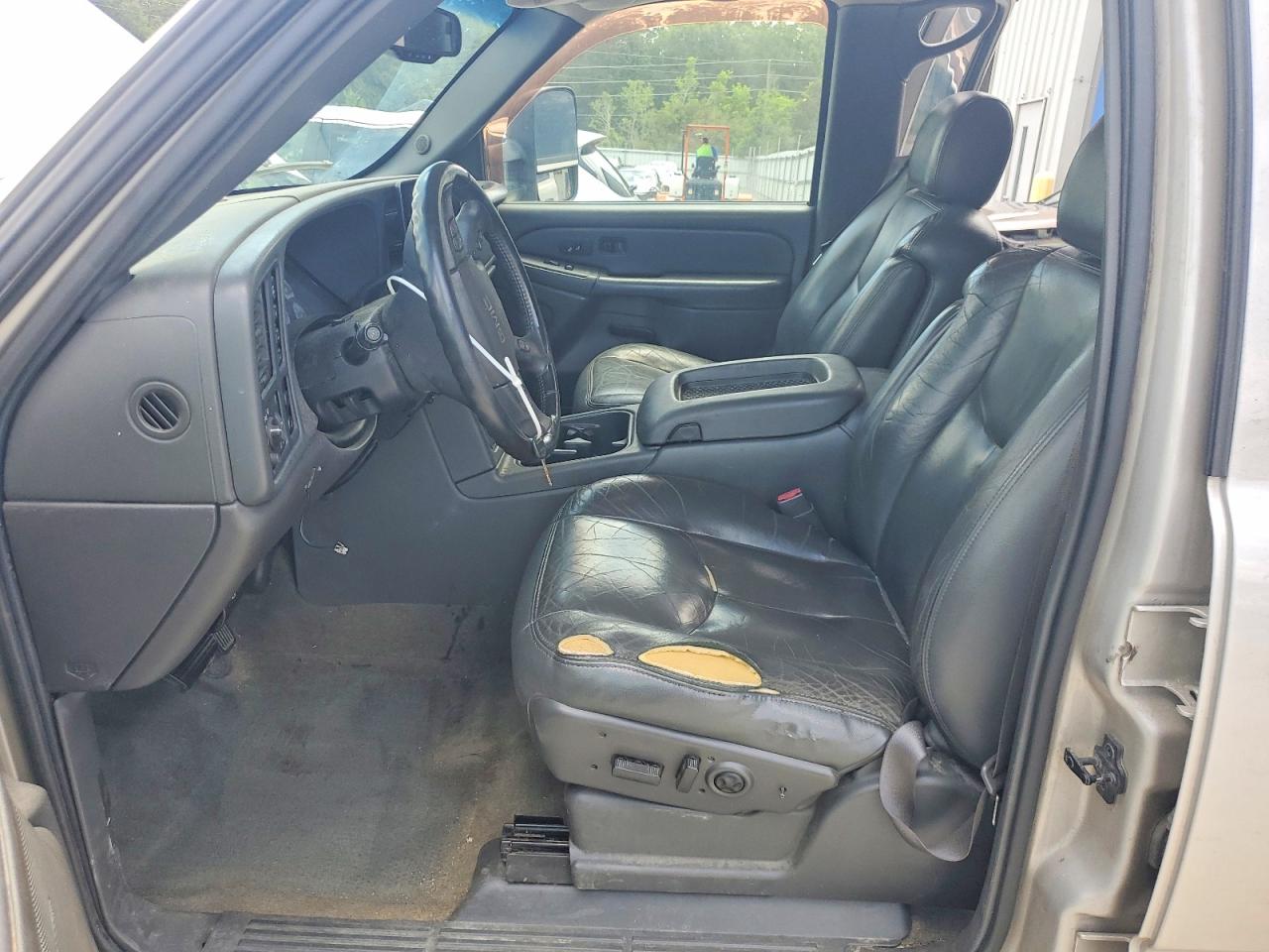 2004 Gmc Sierra K2500 Crew Cab Silver vin: 1GTGK23UX4F134861