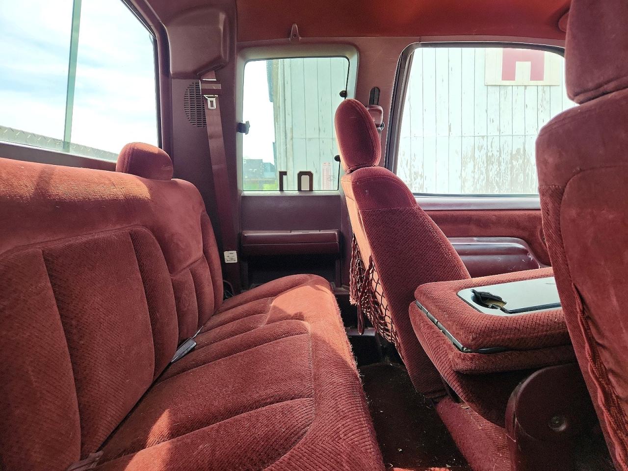 1998 Gmc Sierra K2500 Черный vin: 1GTGK29J8WE532138