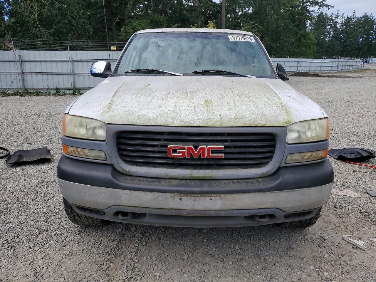 1999 Gmc New Sierra K2500 White vin: 1GTGK29U5XZ524664