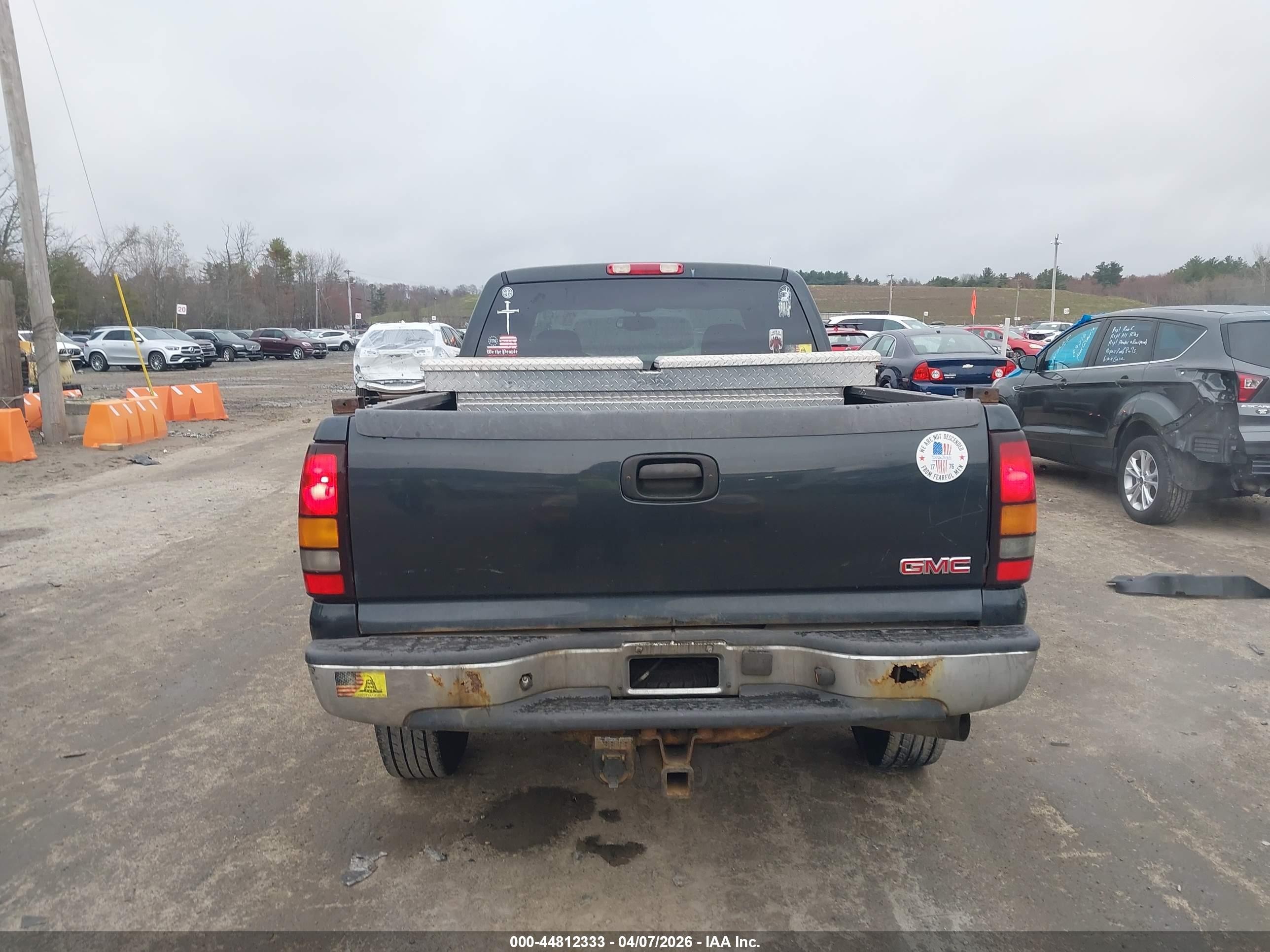 2004 Gmc Sierra 2500 Sle Dark Blue vin: 1GTGK29UX4Z103180