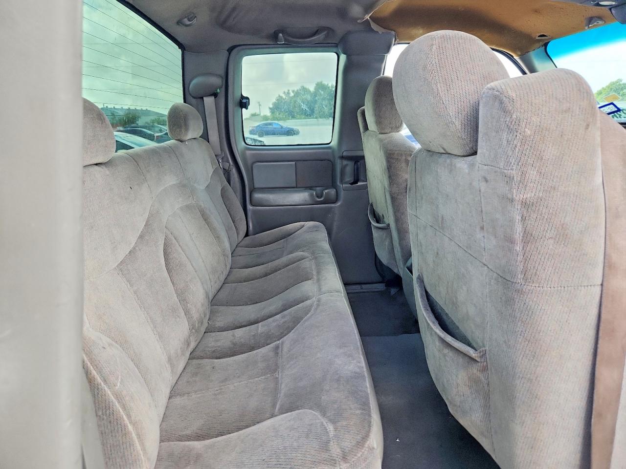 2000 Gmc New Sierra K2500 Blue vin: 1GTGK29UXYE400415