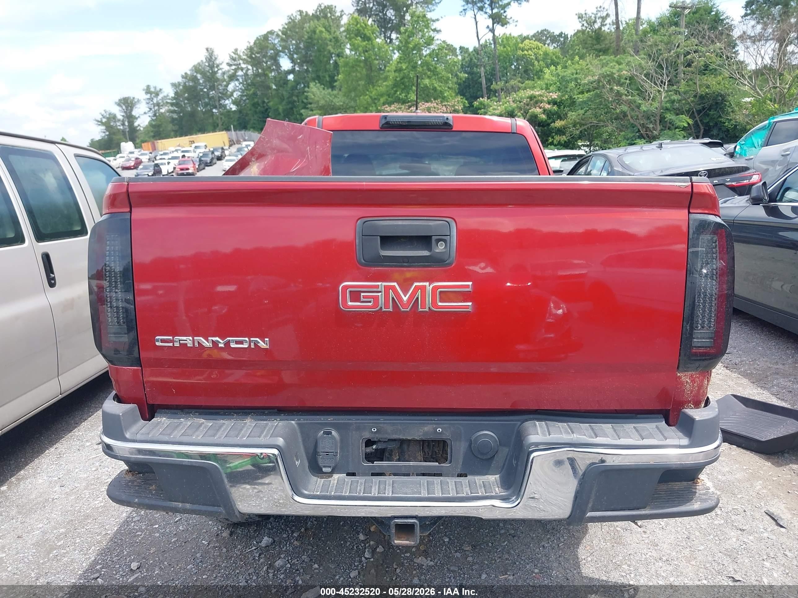 2015 Gmc Canyon   Red vin: 1GTH5AE39F1206871