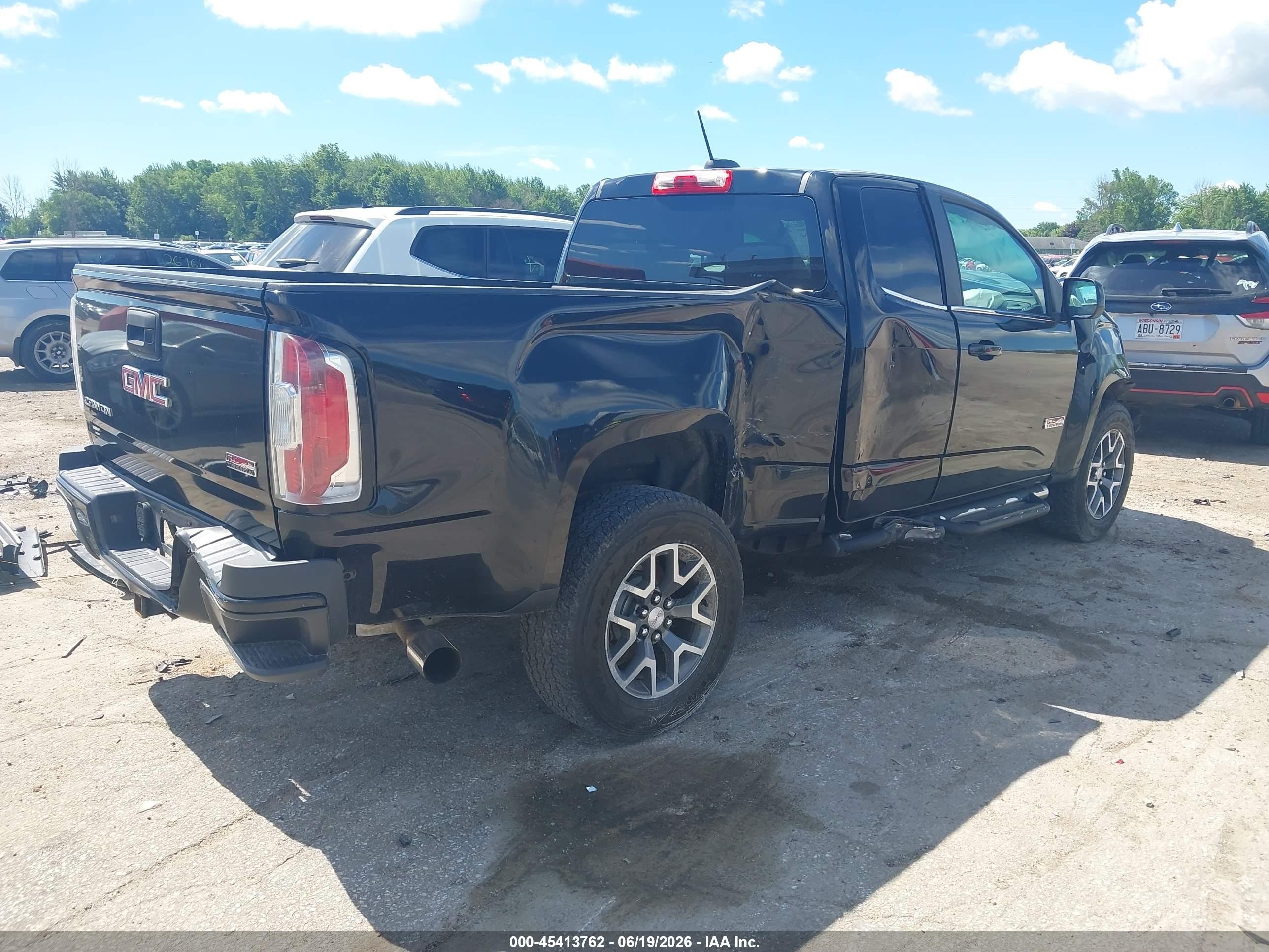 2015 Gmc Canyon 4wd Sle Black vin: 1GTH6BE32F1142739