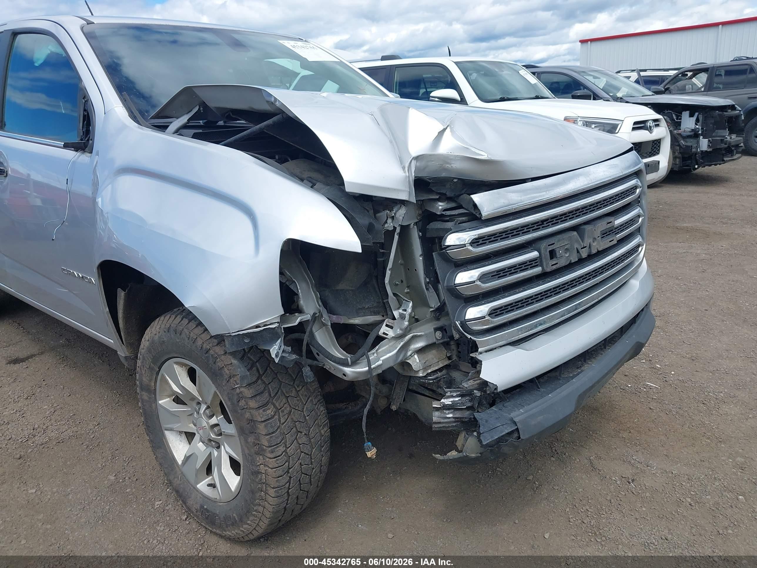 2015 Gmc Canyon 4wd Sle Silver vin: 1GTH6BE33F1264834