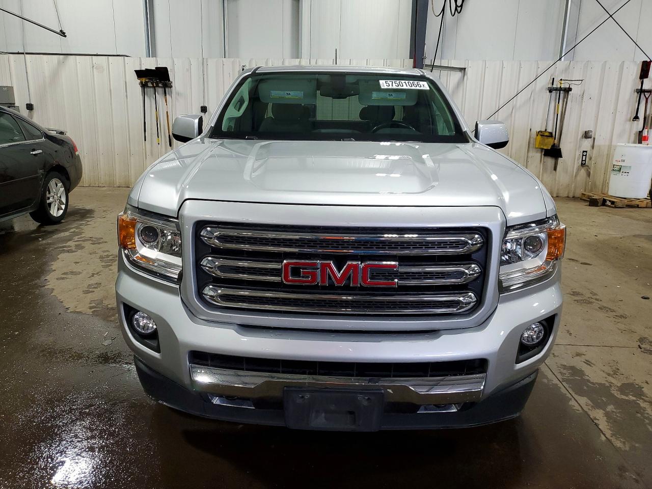 2015 Gmc Canyon Sle Серебряный vin: 1GTH6BE38F1215385