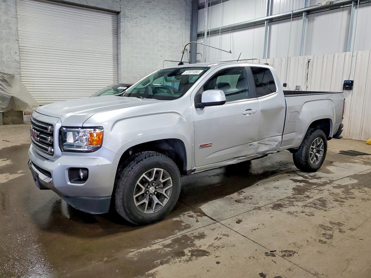 2015 Gmc Canyon Sle Серебряный vin: 1GTH6BE38F1215385