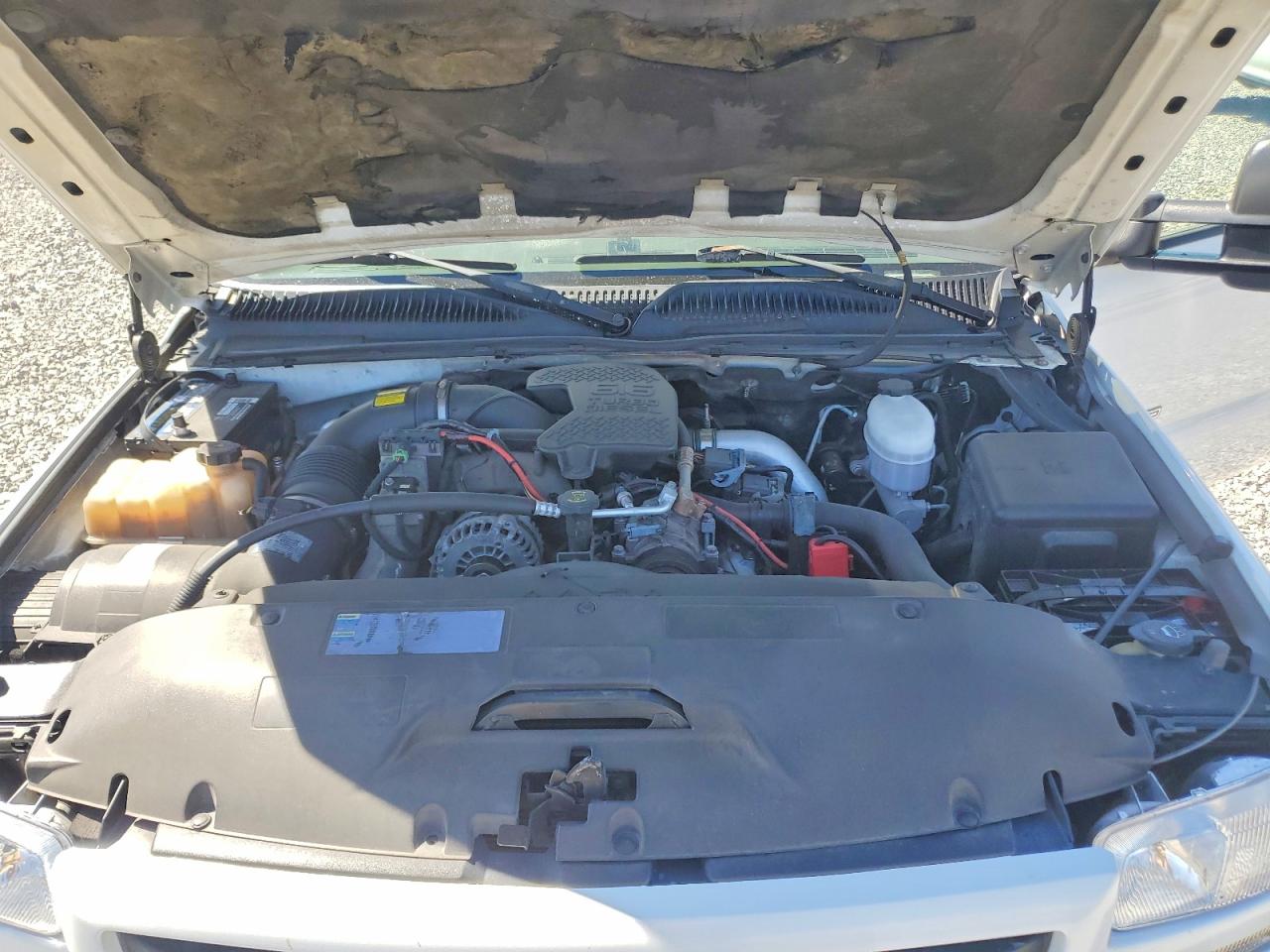 2006 Gmc Sierra C2500 White vin: 1GTHC23D36F201370