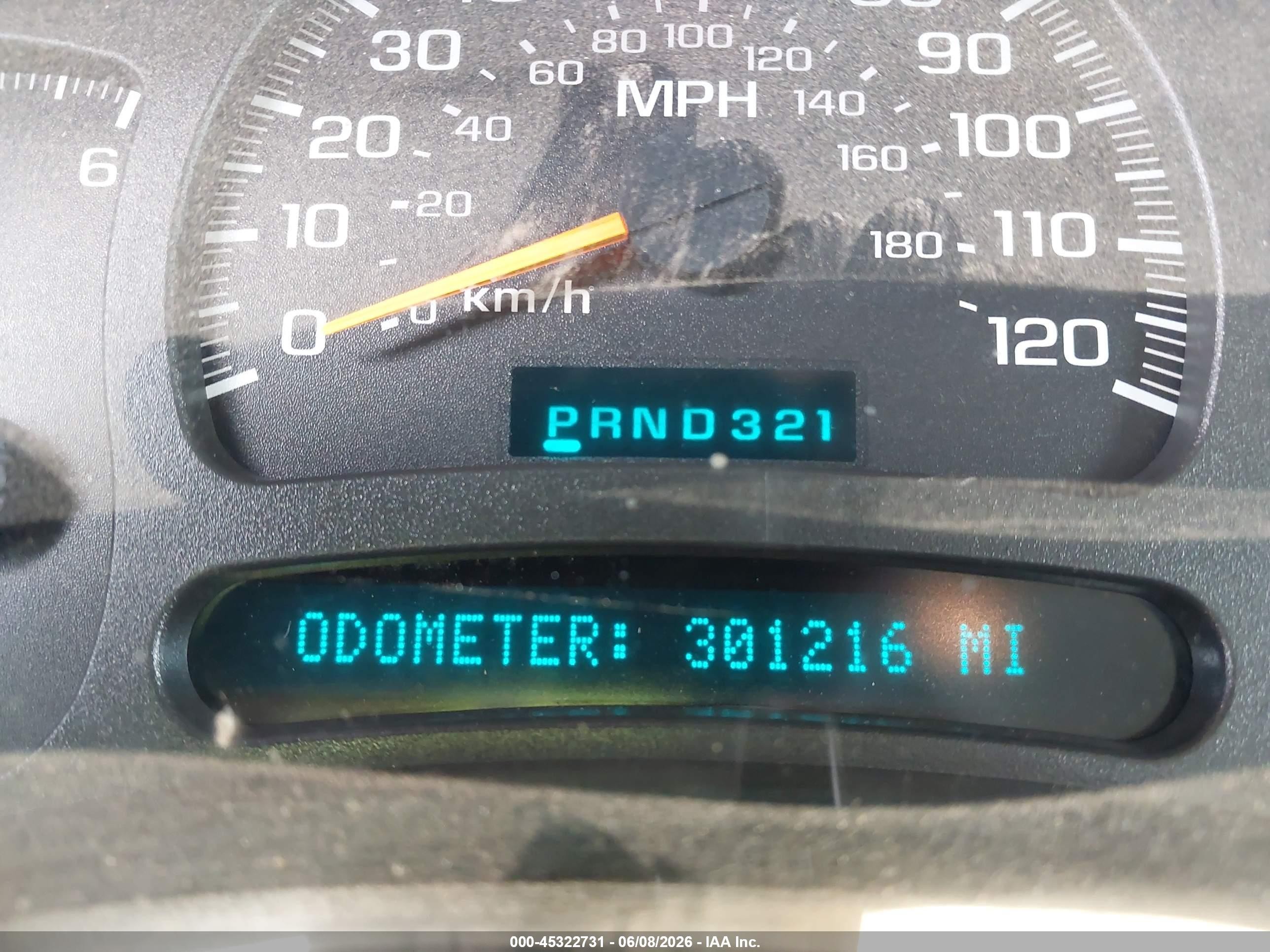 2003 Gmc Sierra 2500hd Sle Белый vin: 1GTHC23U63F201326