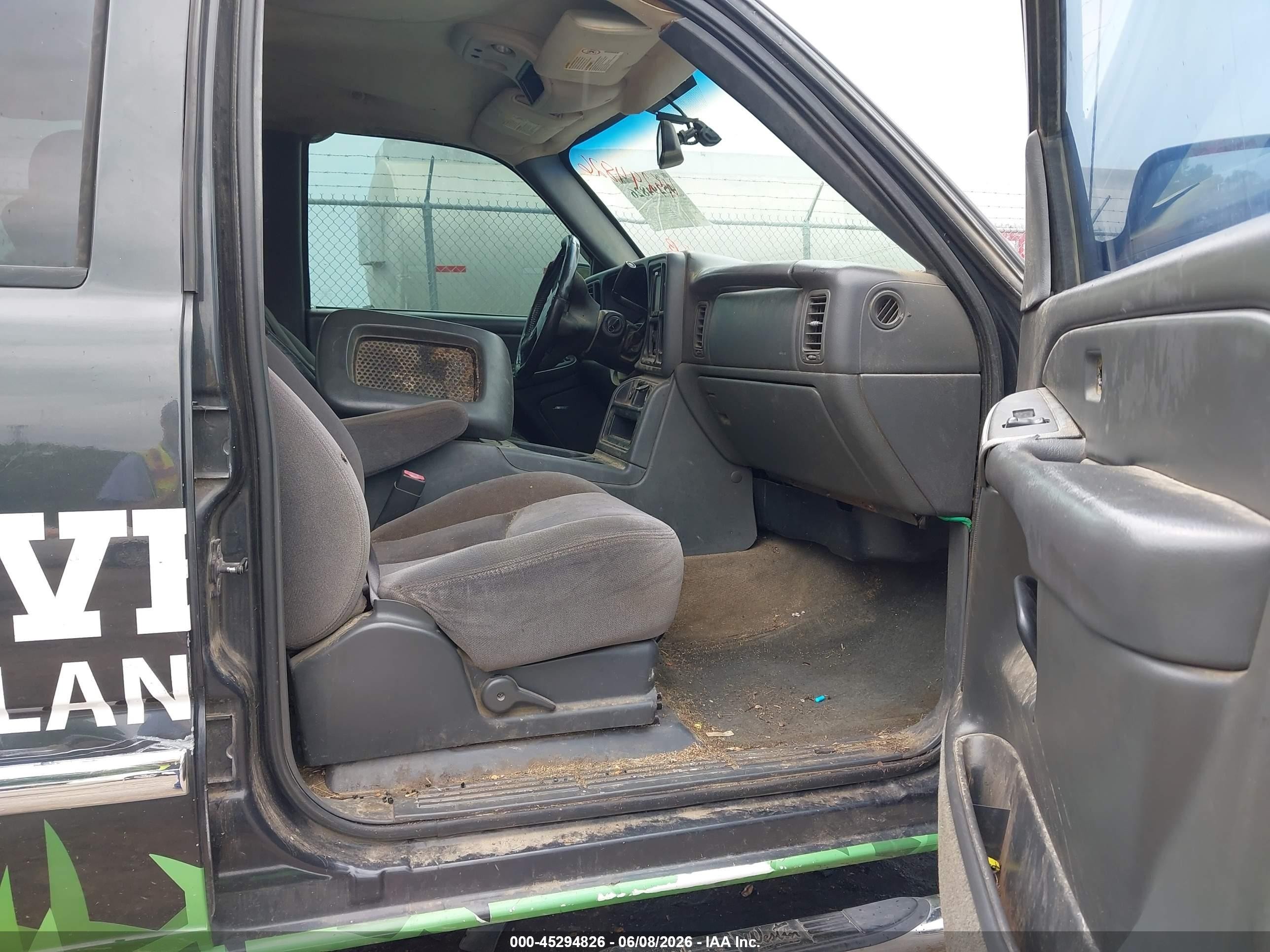 2004 Gmc Sierra 2500hd Sle Gray vin: 1GTHC23U64F106847
