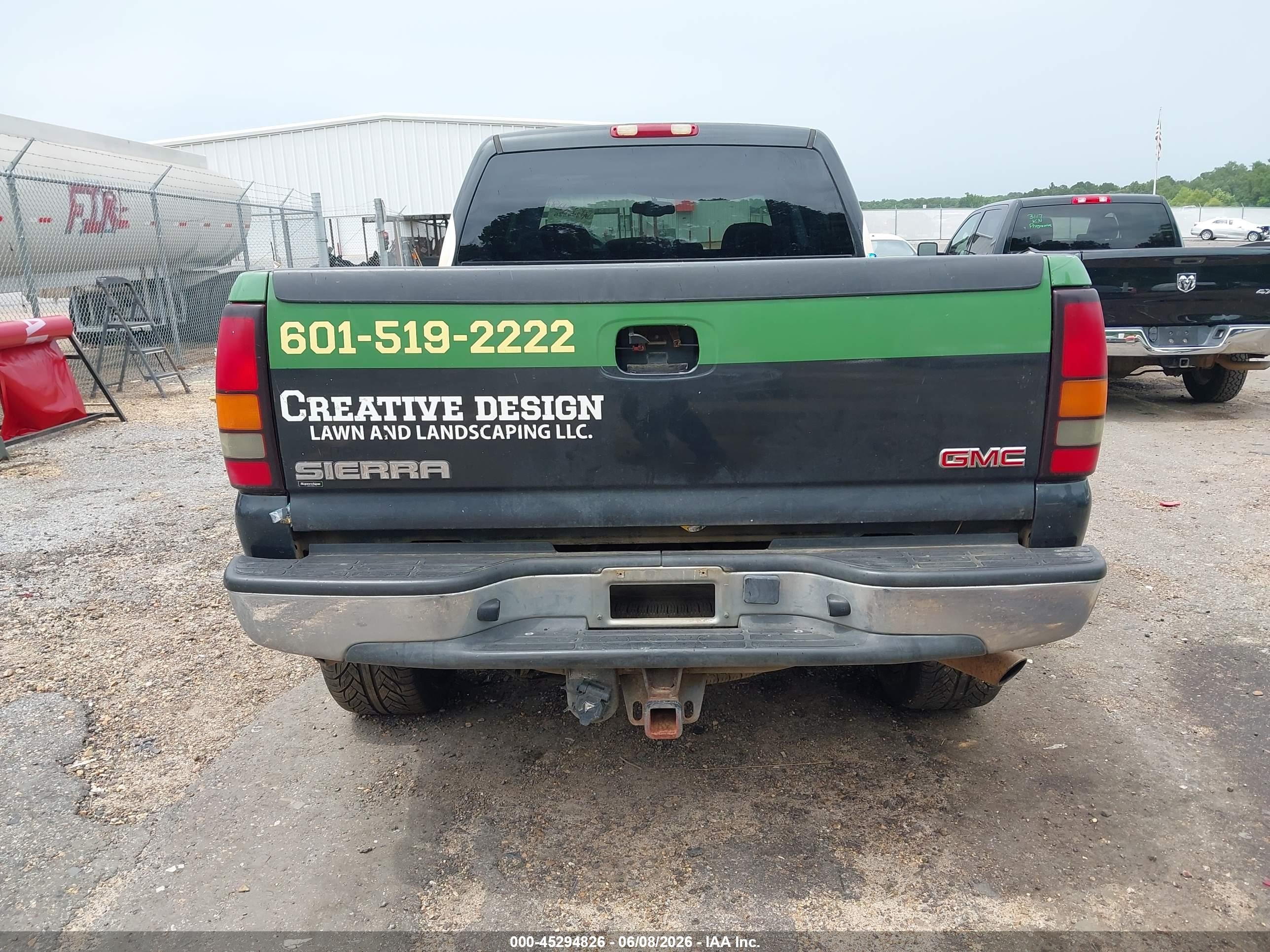 2004 Gmc Sierra 2500hd Sle Gray vin: 1GTHC23U64F106847