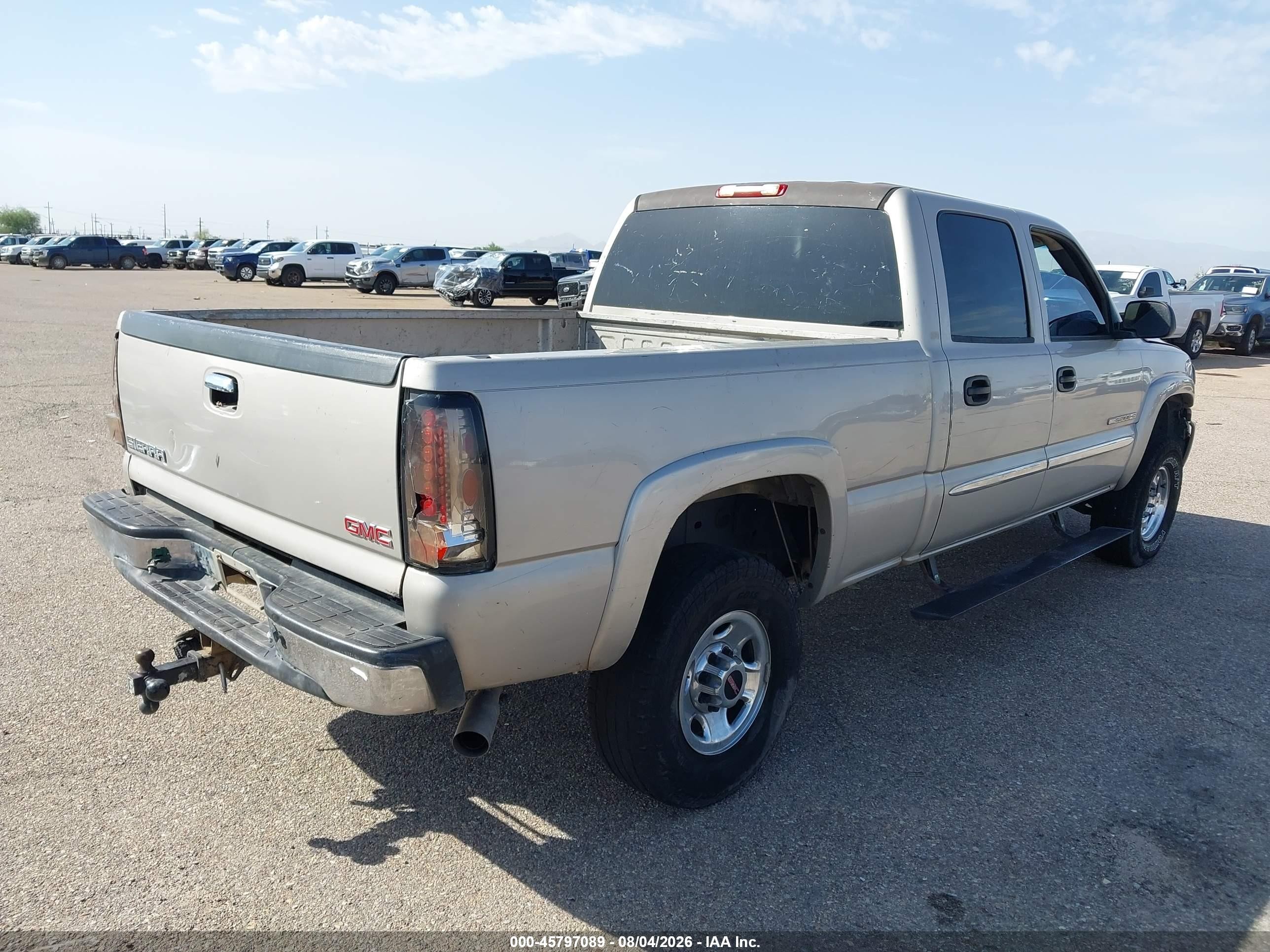 2004 Gmc Sierra 2500hd Sle Champagne vin: 1GTHC23U74F149321
