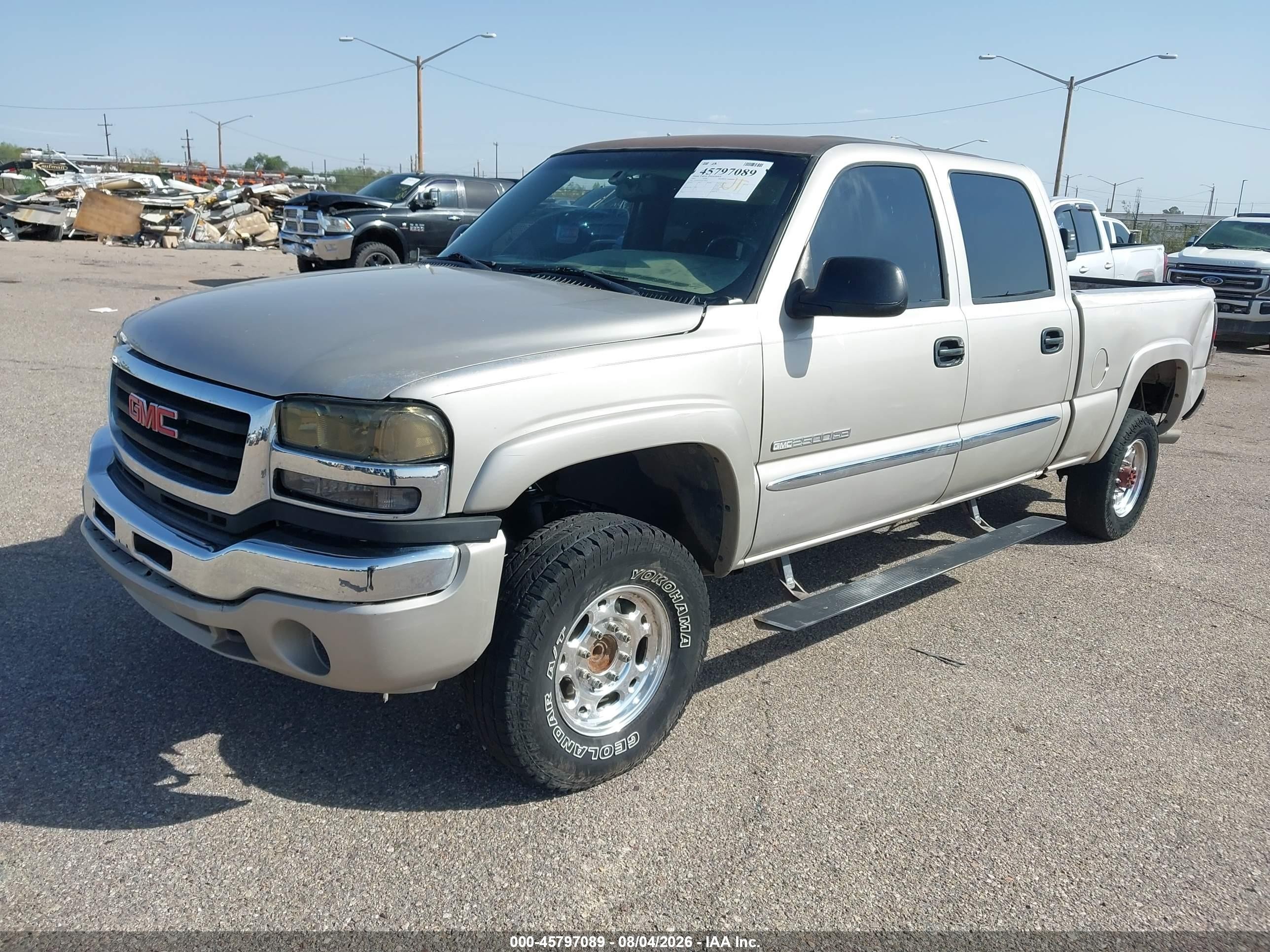 2004 Gmc Sierra 2500hd Sle Champagne vin: 1GTHC23U74F149321