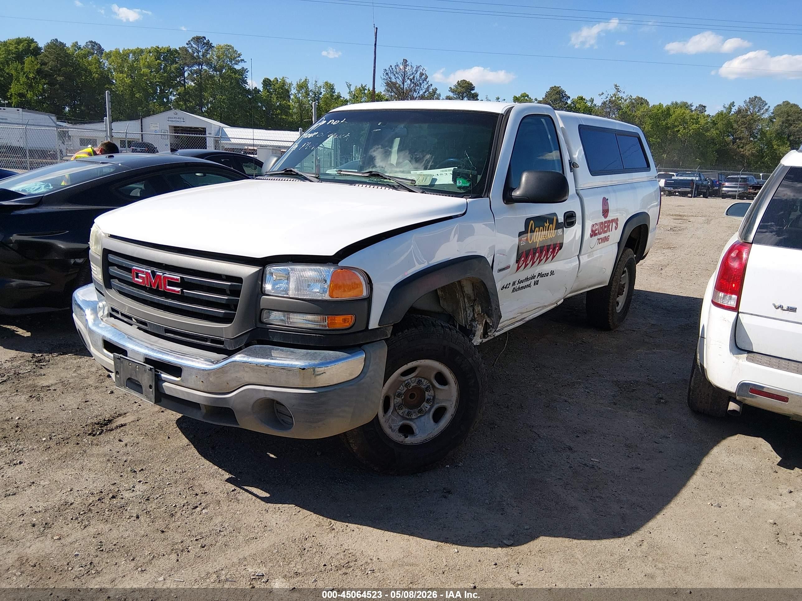 2003 Gmc Sierra 2500hd   White vin: 1GTHC24133E249683