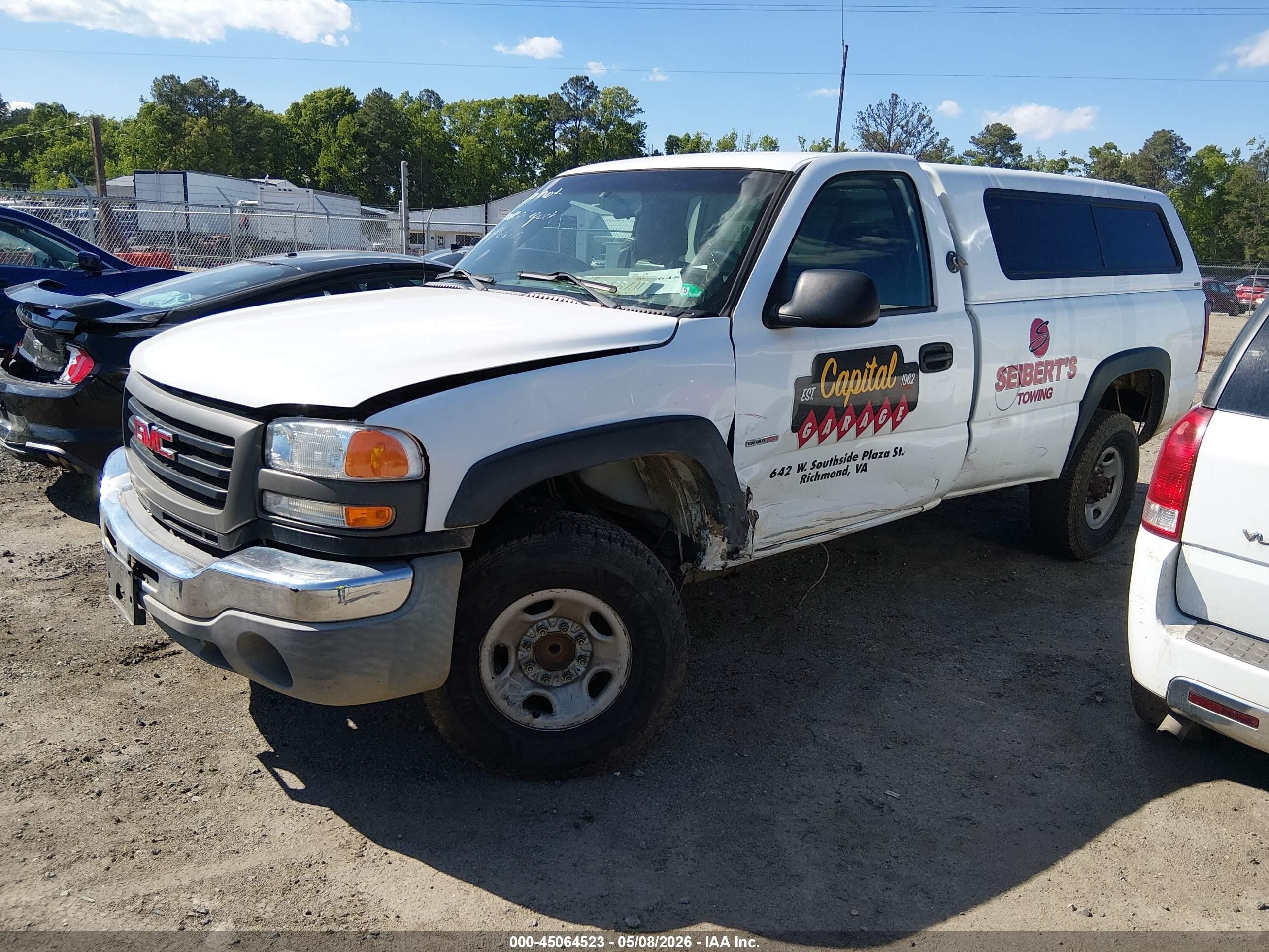 2003 Gmc Sierra 2500hd   White vin: 1GTHC24133E249683