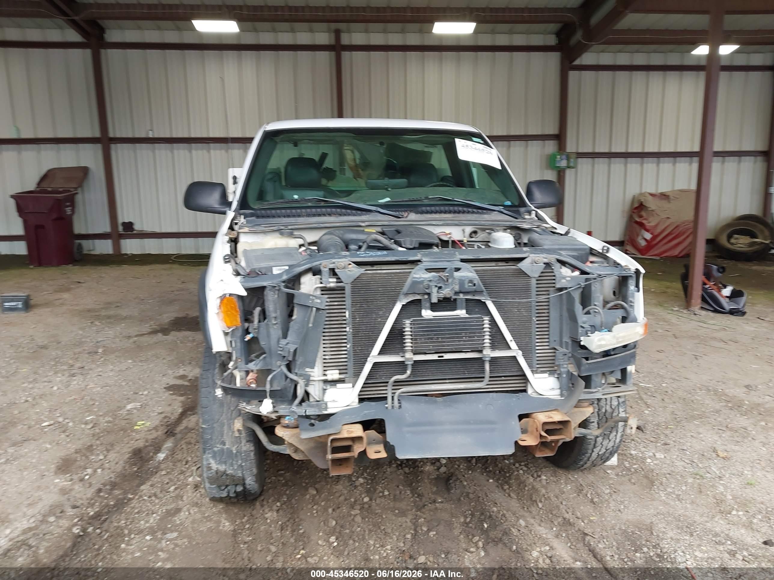 2004 Gmc Sierra 2500hd Work Truck Белый vin: 1GTHC242X4E323210