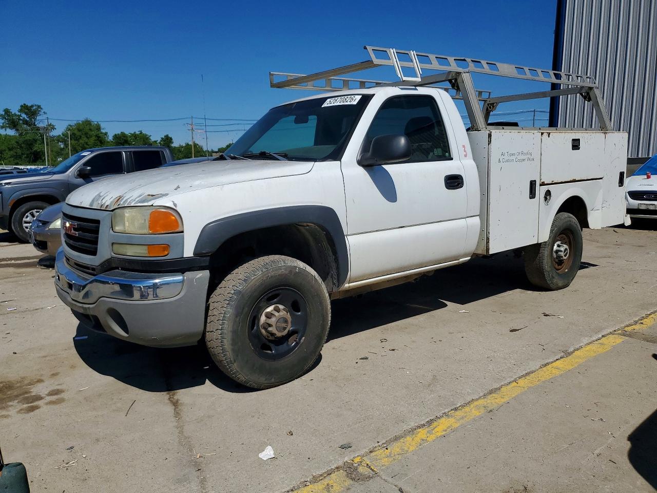 1GTHC24U76E228690
