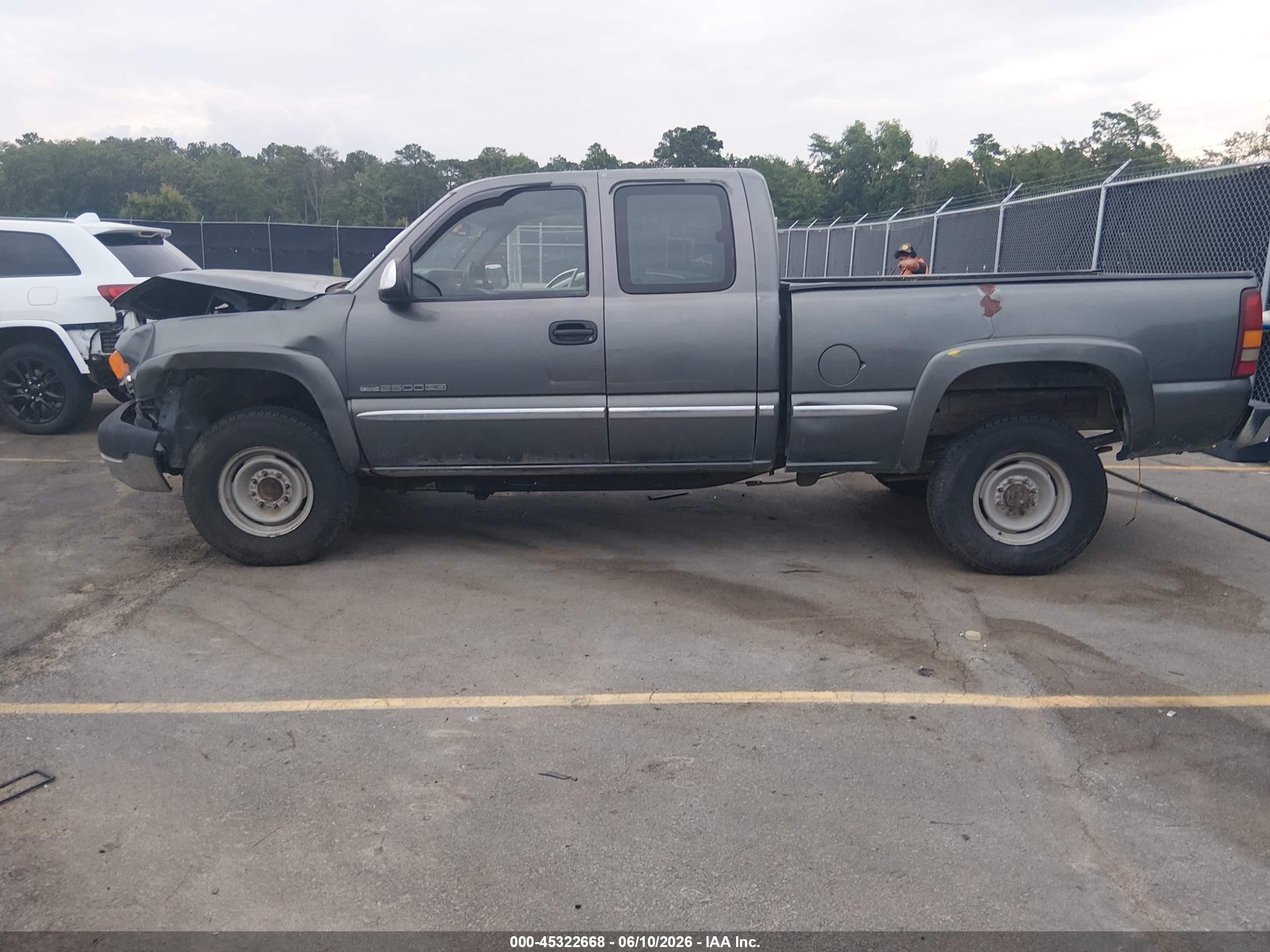 2002 Gmc Sierra 2500hd Sle Gray vin: 1GTHC29U02Z166335