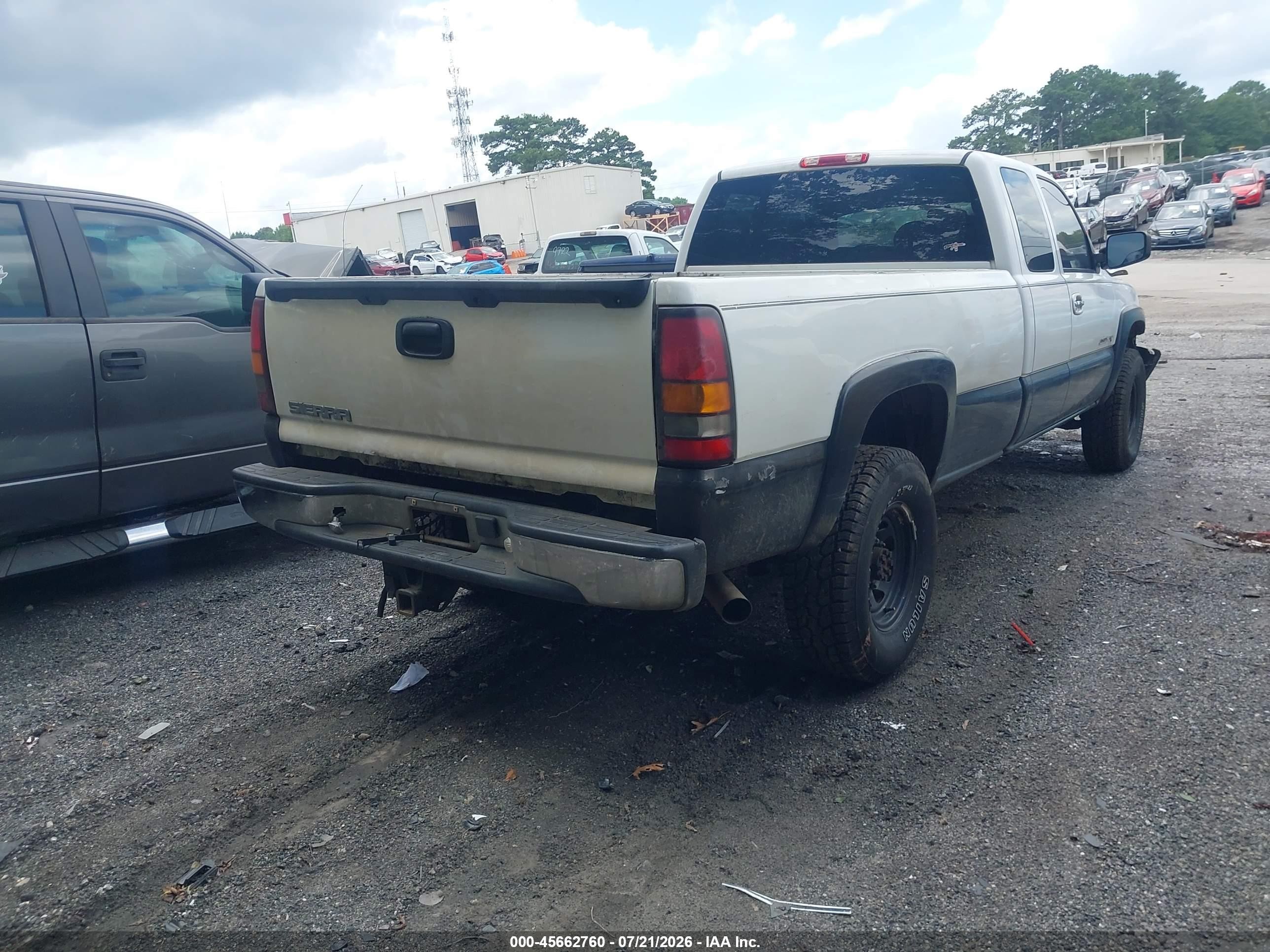 2004 Gmc Sierra 2500hd Work Truck White vin: 1GTHC29U04E125262