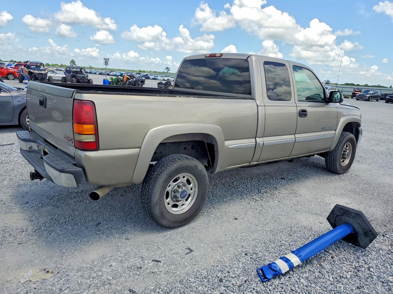 2002 Gmc Sierra C2500 Heavy Duty Silver vin: 1GTHC29U22Z135958