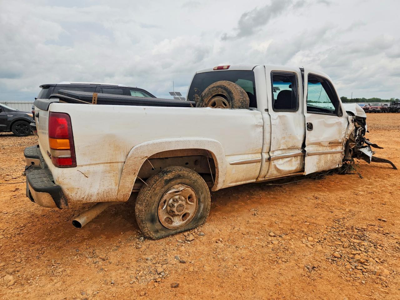 2001 Gmc Sierra C2500 Heavy Duty White vin: 1GTHC29U61Z311330