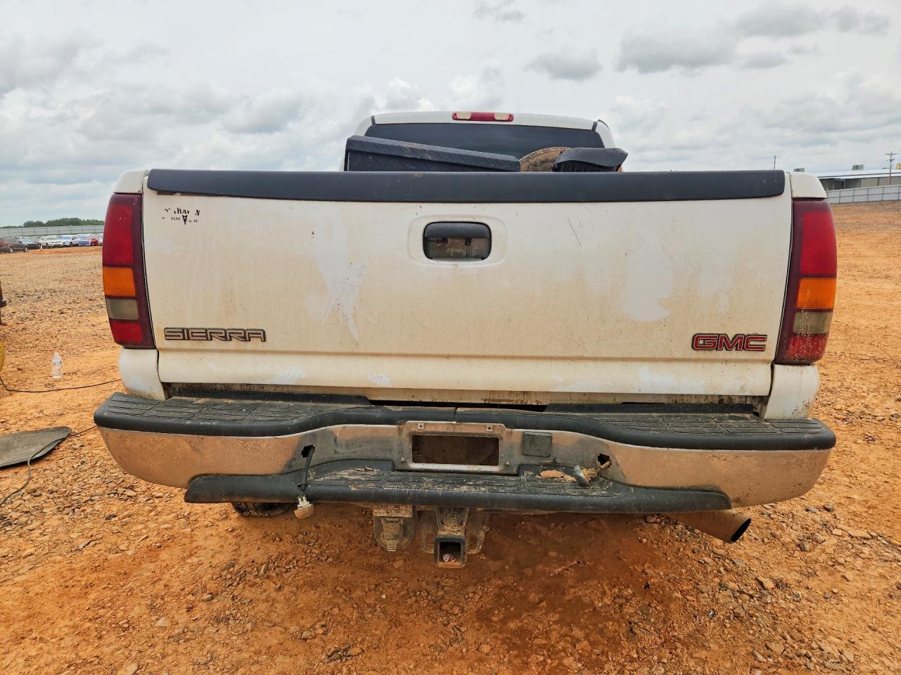 2001 Gmc Sierra C2500 Heavy Duty White vin: 1GTHC29U61Z311330