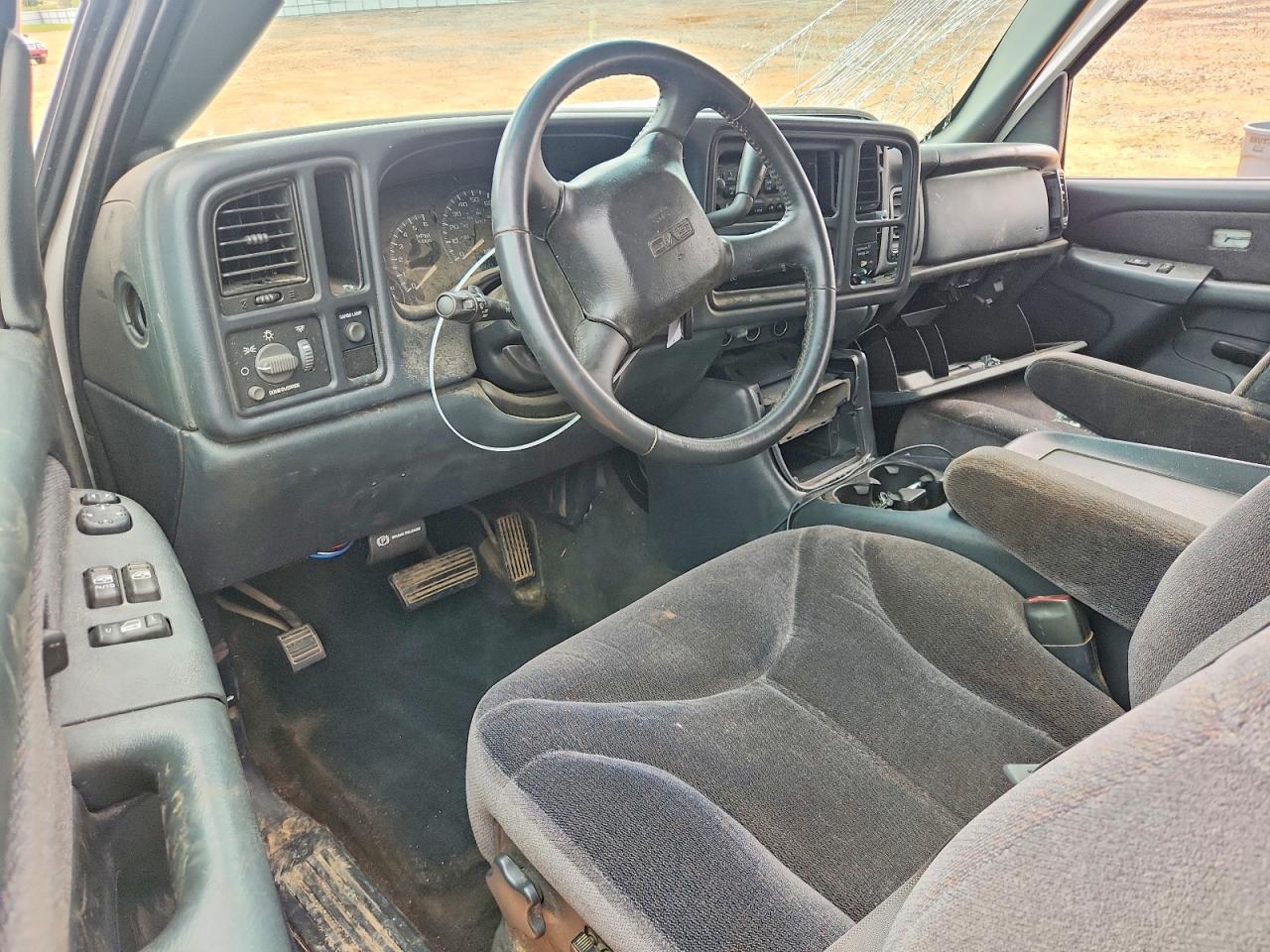2001 Gmc Sierra C2500 Heavy Duty White vin: 1GTHC29U61Z311330