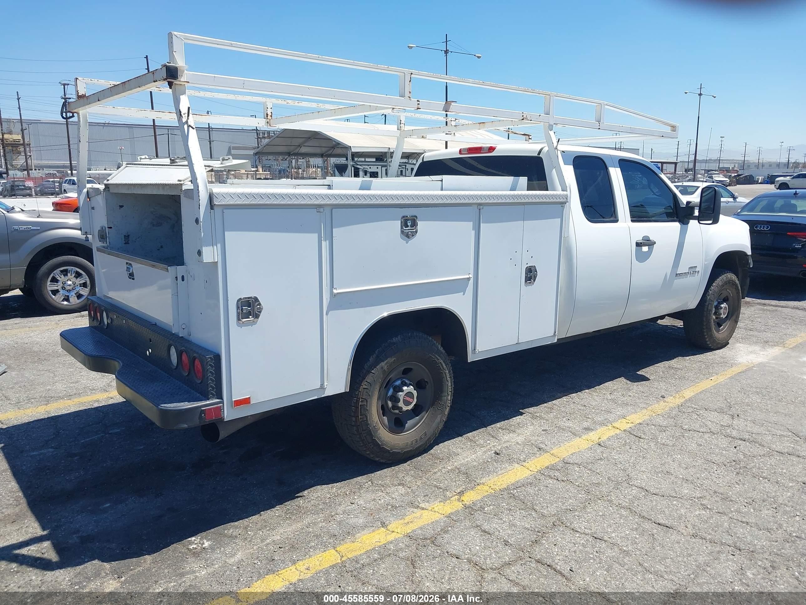 2008 Gmc Sierra 3500hd Work Truck White vin: 1GTHC39628E176730
