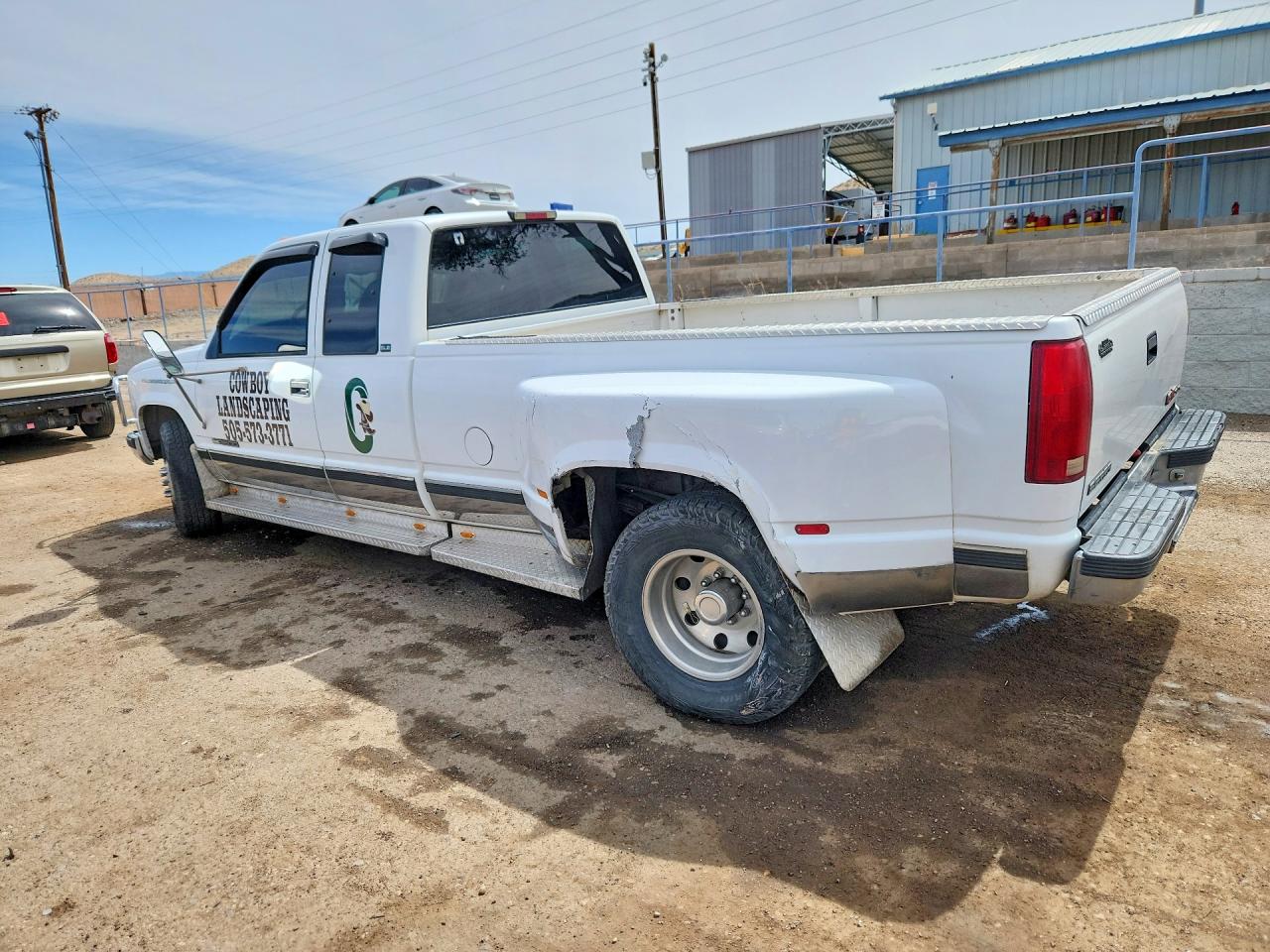 1997 Gmc Sierra C3500 White vin: 1GTHC39F6VE518644