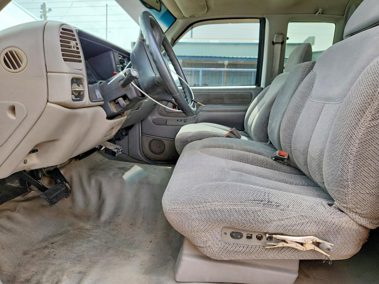 1997 Gmc Sierra C3500 White vin: 1GTHC39F6VE518644