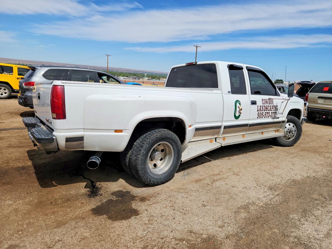 1997 Gmc Sierra C3500 White vin: 1GTHC39F6VE518644