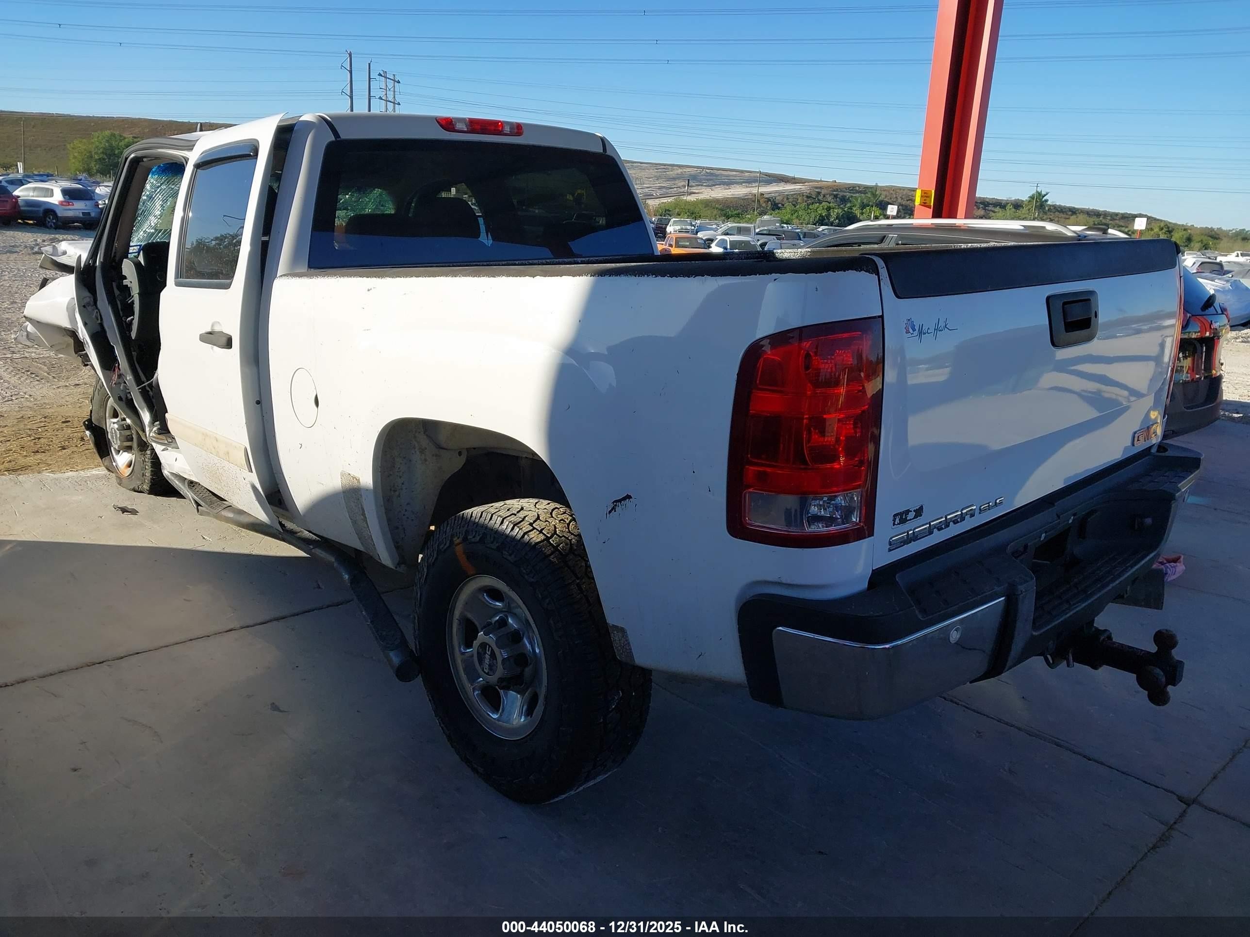 2009 Gmc Sierra 2500hd Sle White vin: 1GTHC53659F189164