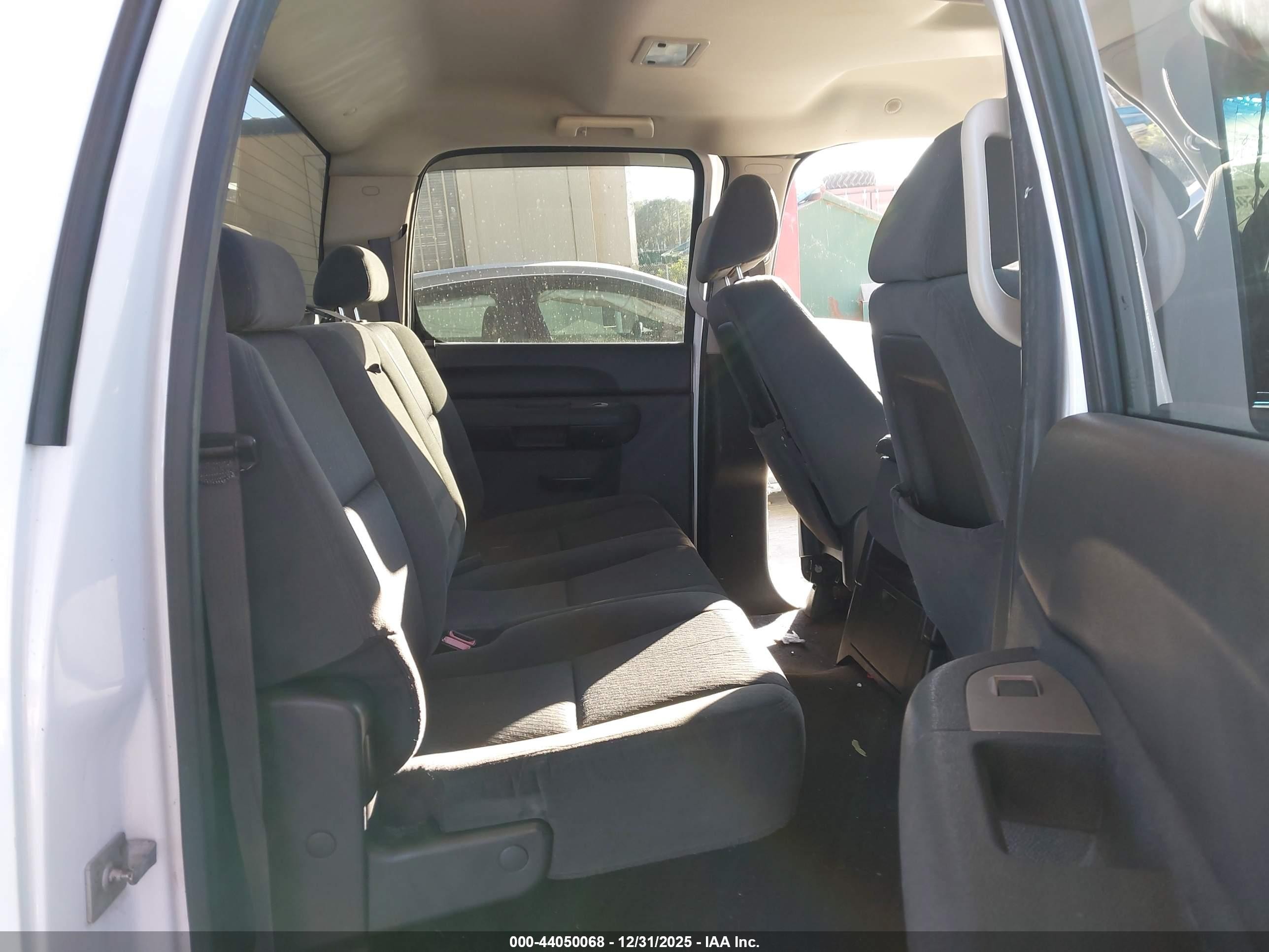2009 Gmc Sierra 2500hd Sle White vin: 1GTHC53659F189164