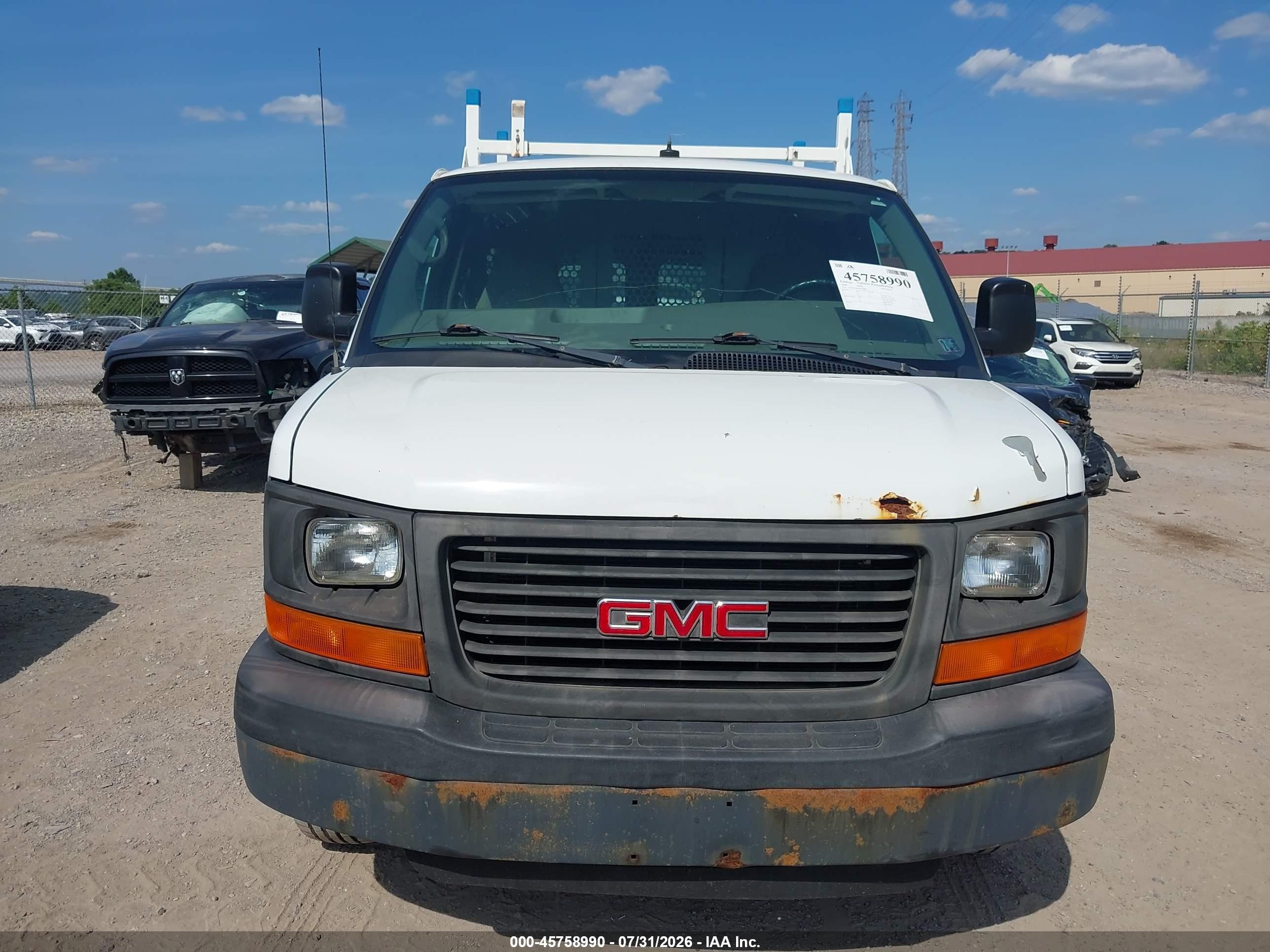 2008 Gmc Savana Work Van White vin: 1GTHG35KX81142825