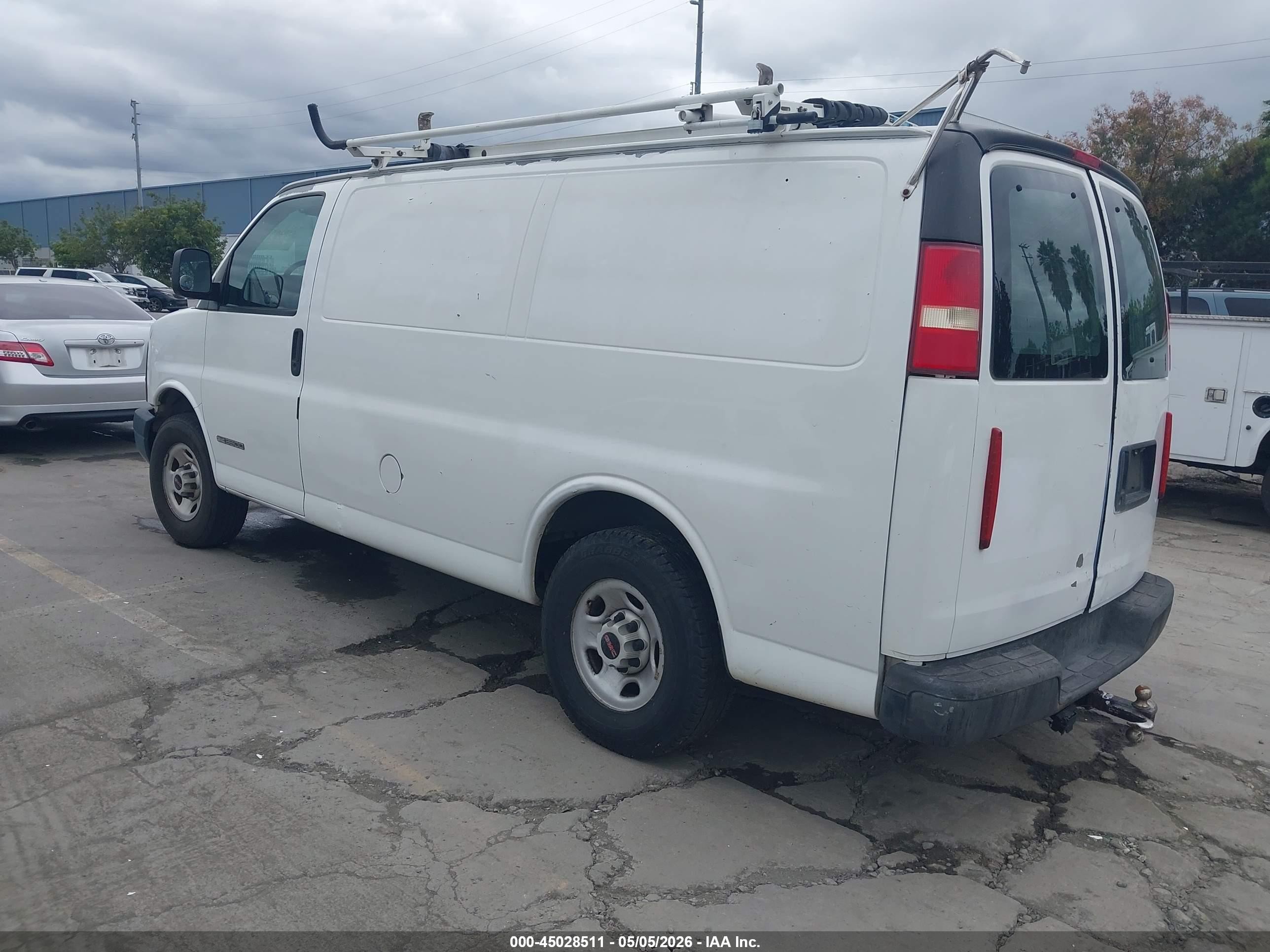 2004 Gmc Savana Standard Белый vin: 1GTHG35U141216628
