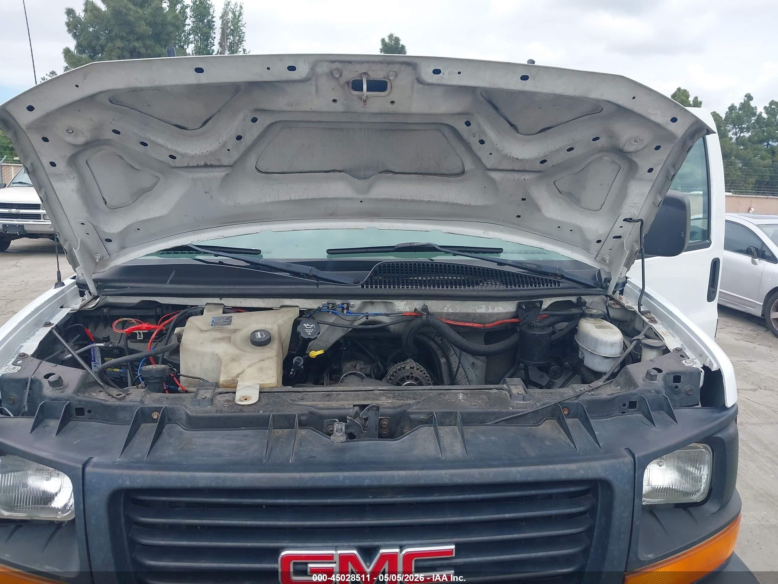 2004 Gmc Savana Standard Белый vin: 1GTHG35U141216628