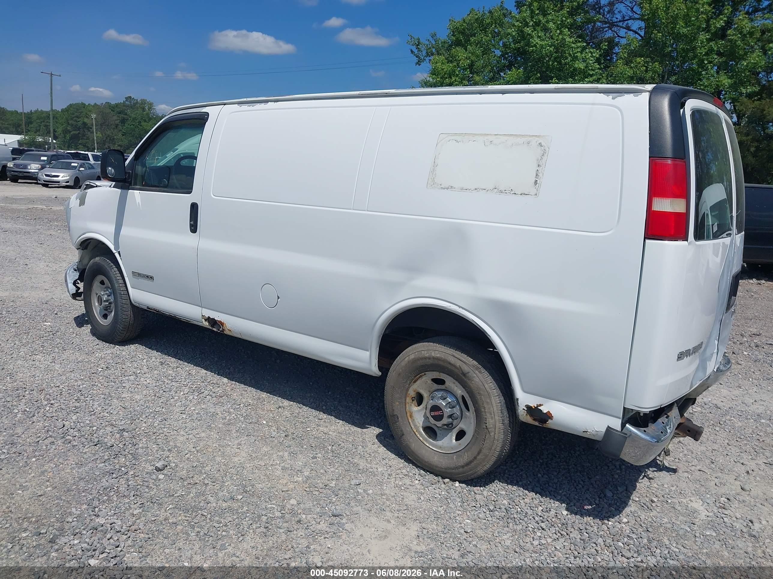 2006 Gmc Savana Work Van Белый vin: 1GTHG35U761116083