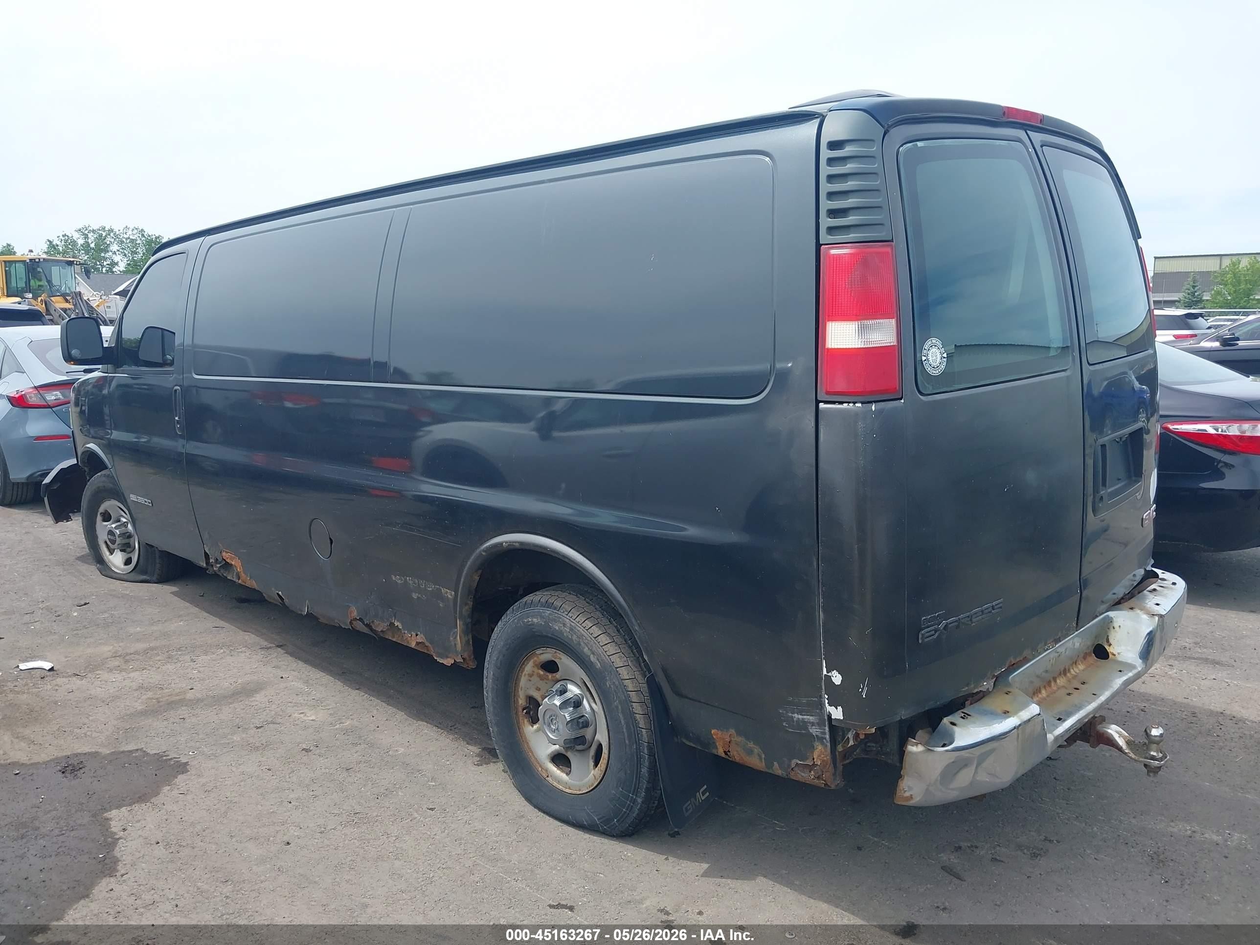 2004 Gmc Savana Standard Black vin: 1GTHG39U341247261
