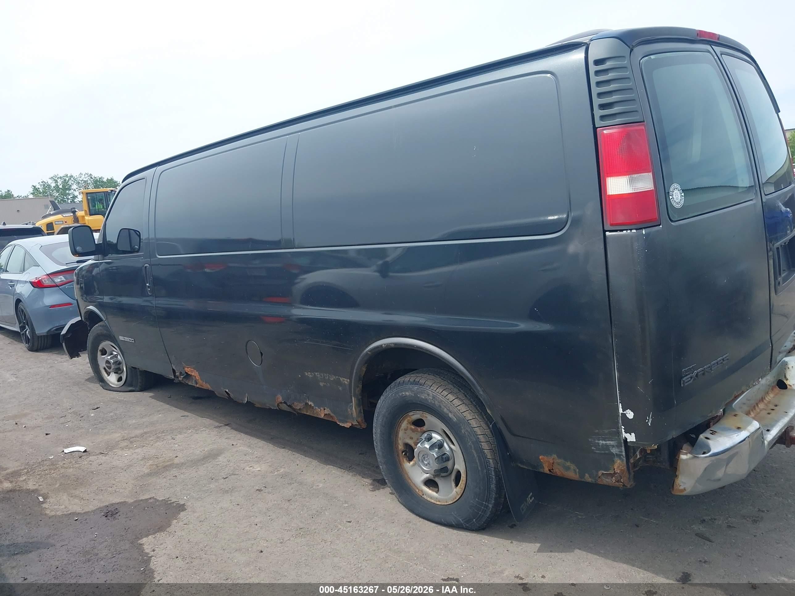 2004 Gmc Savana Standard Black vin: 1GTHG39U341247261