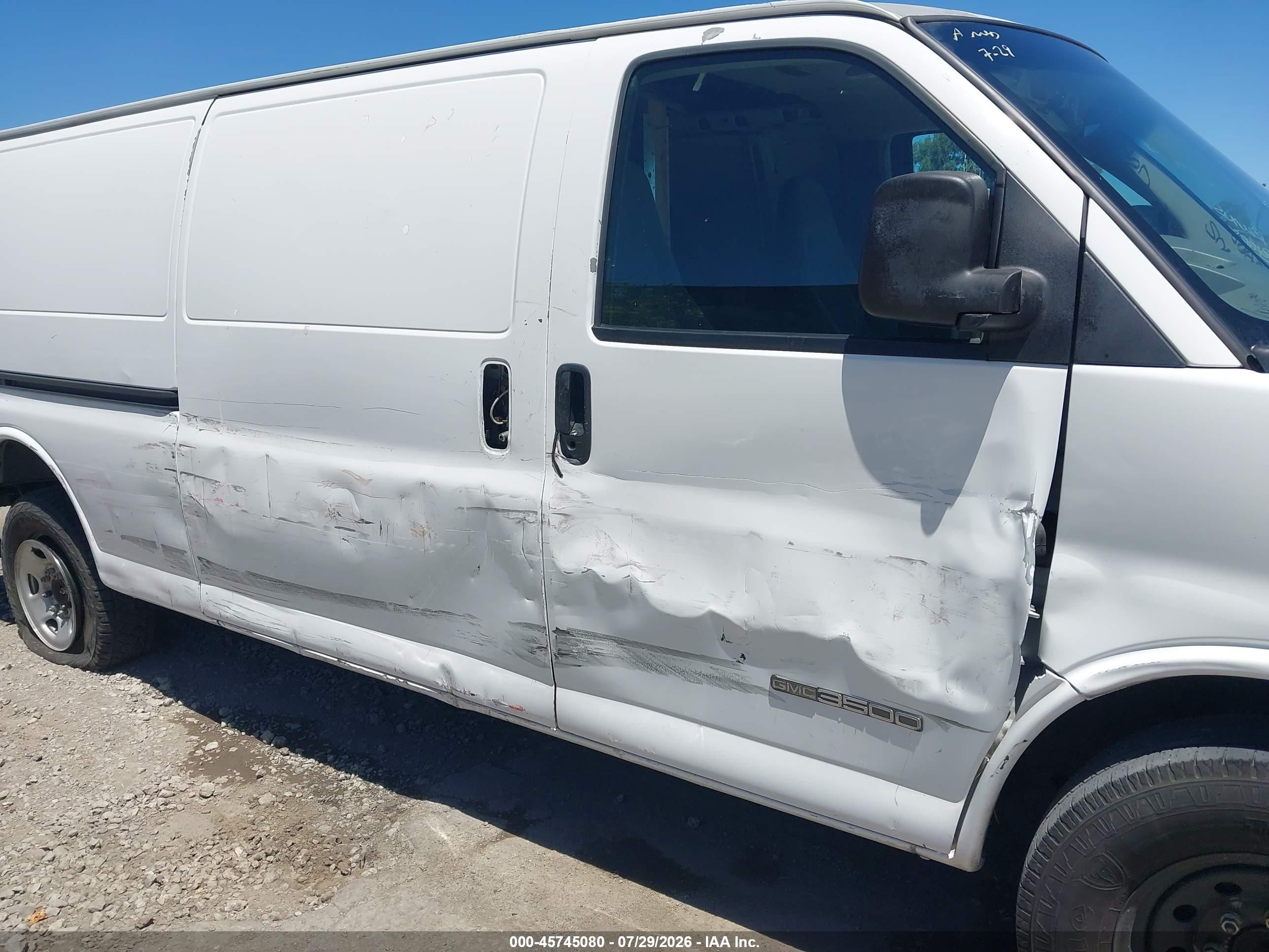 2005 Gmc Savana Cargo Van Standard White vin: 1GTHG39U651148189
