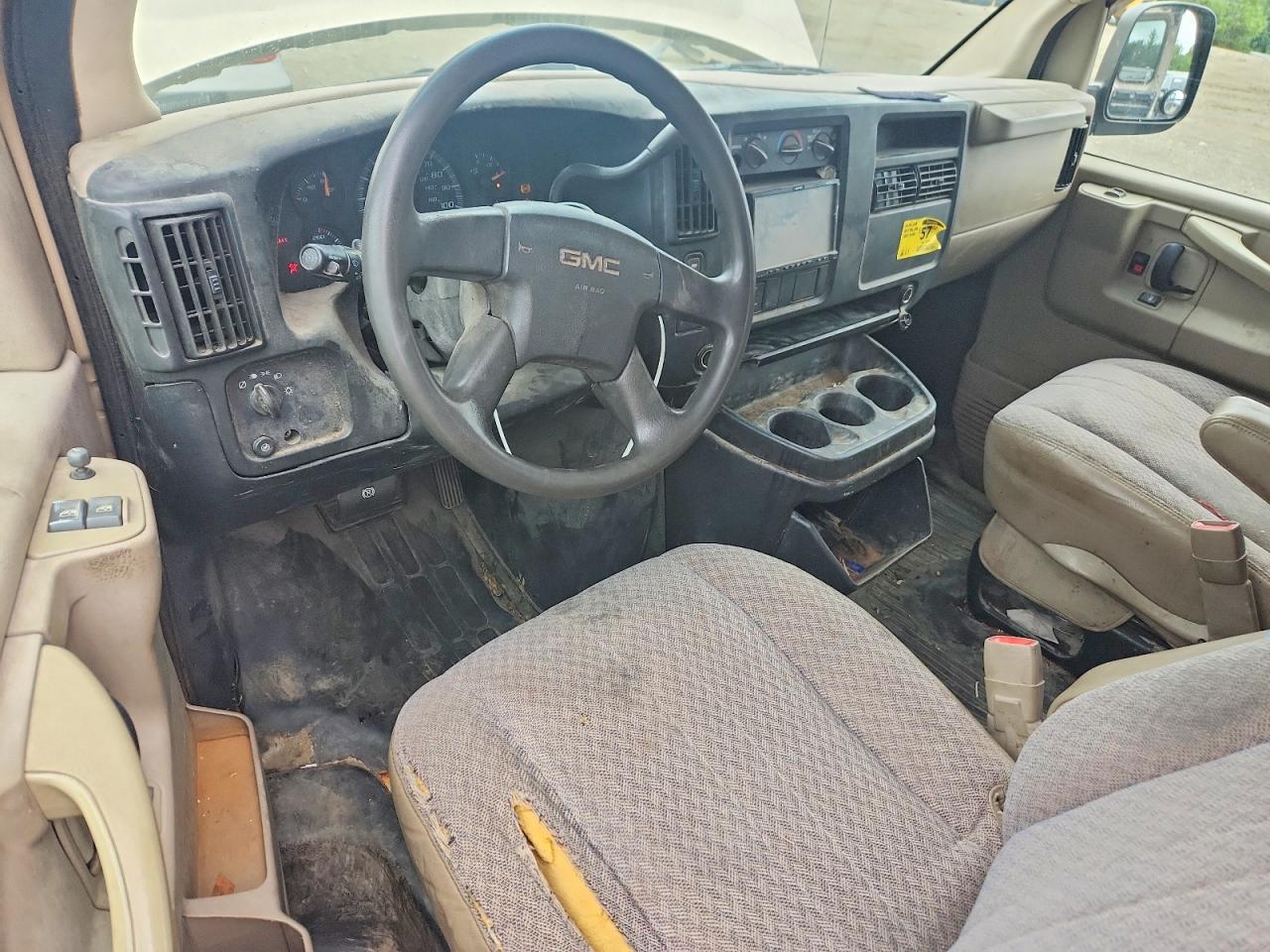 2006 Gmc Savana G3500 Gold vin: 1GTHG39U661191061