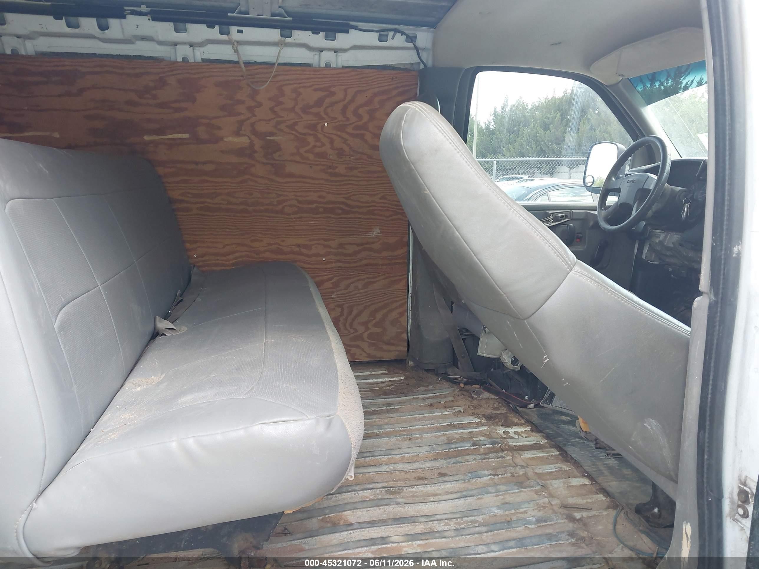 2007 Gmc Savana Work Van White vin: 1GTHG39U871117254