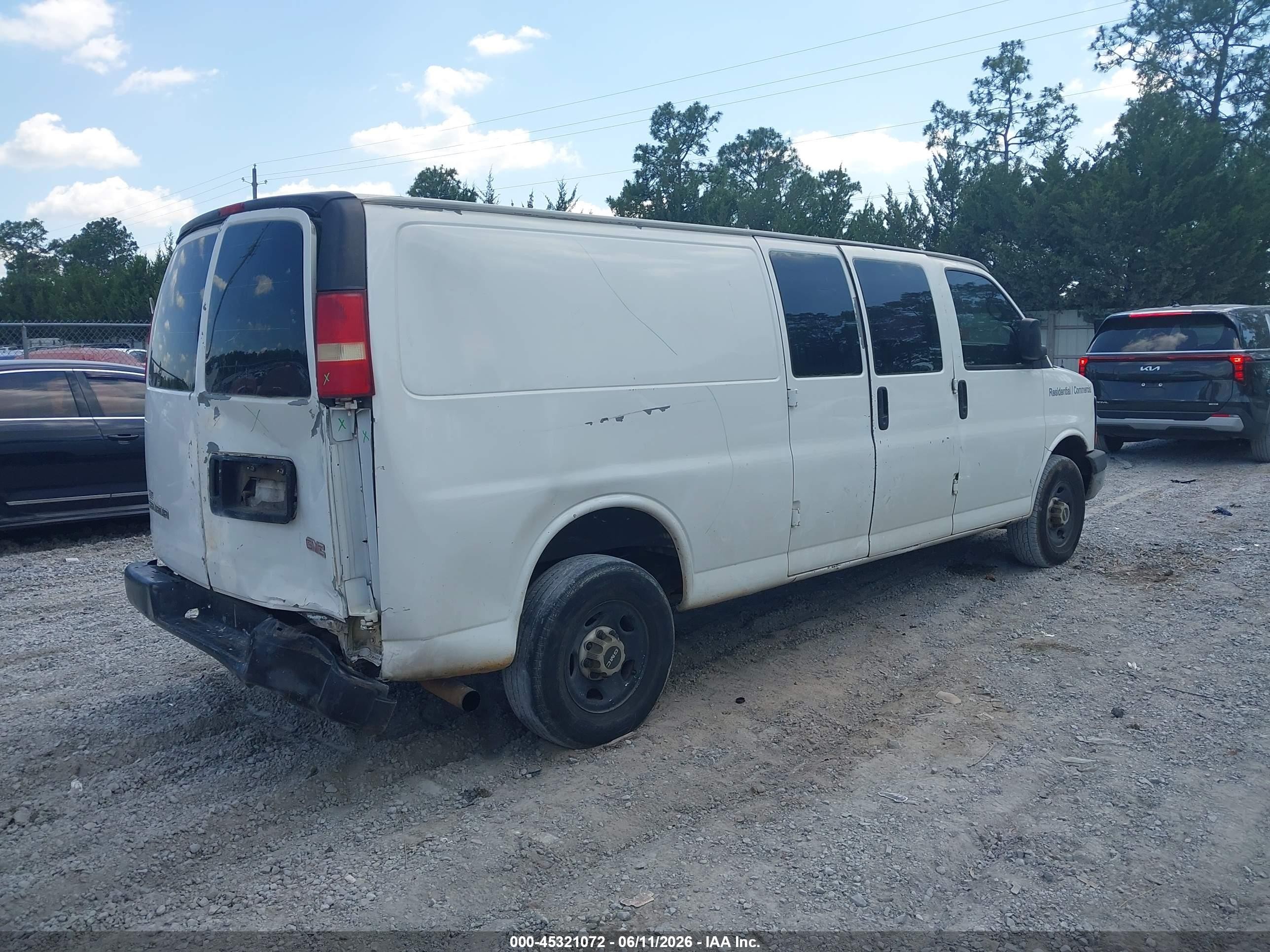 2007 Gmc Savana Work Van White vin: 1GTHG39U871117254