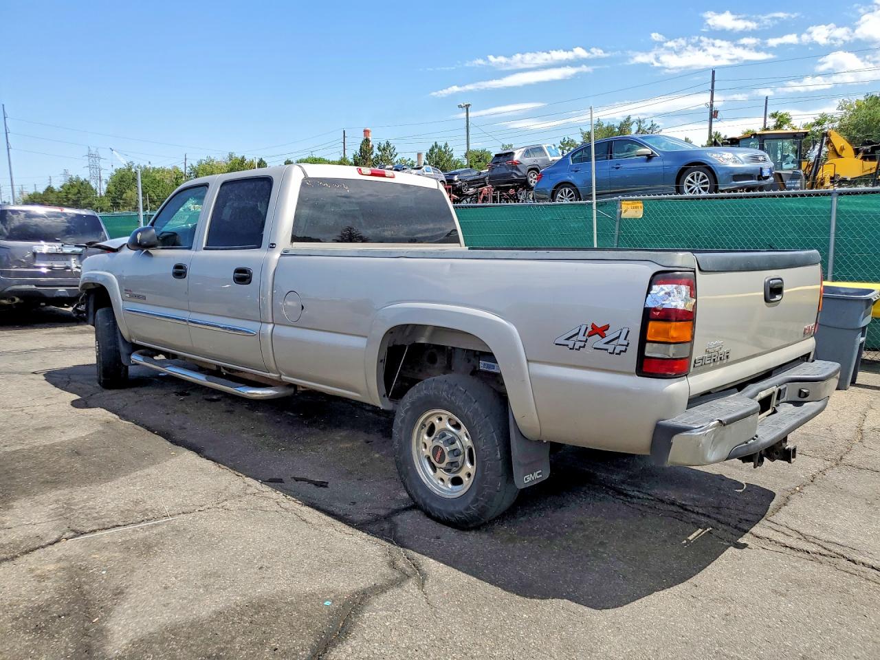2004 Gmc Sierra K2500 Heavy Duty Silver vin: 1GTHK23104F152487