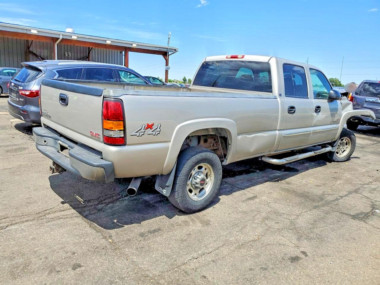 2004 Gmc Sierra K2500 Heavy Duty Silver vin: 1GTHK23104F152487