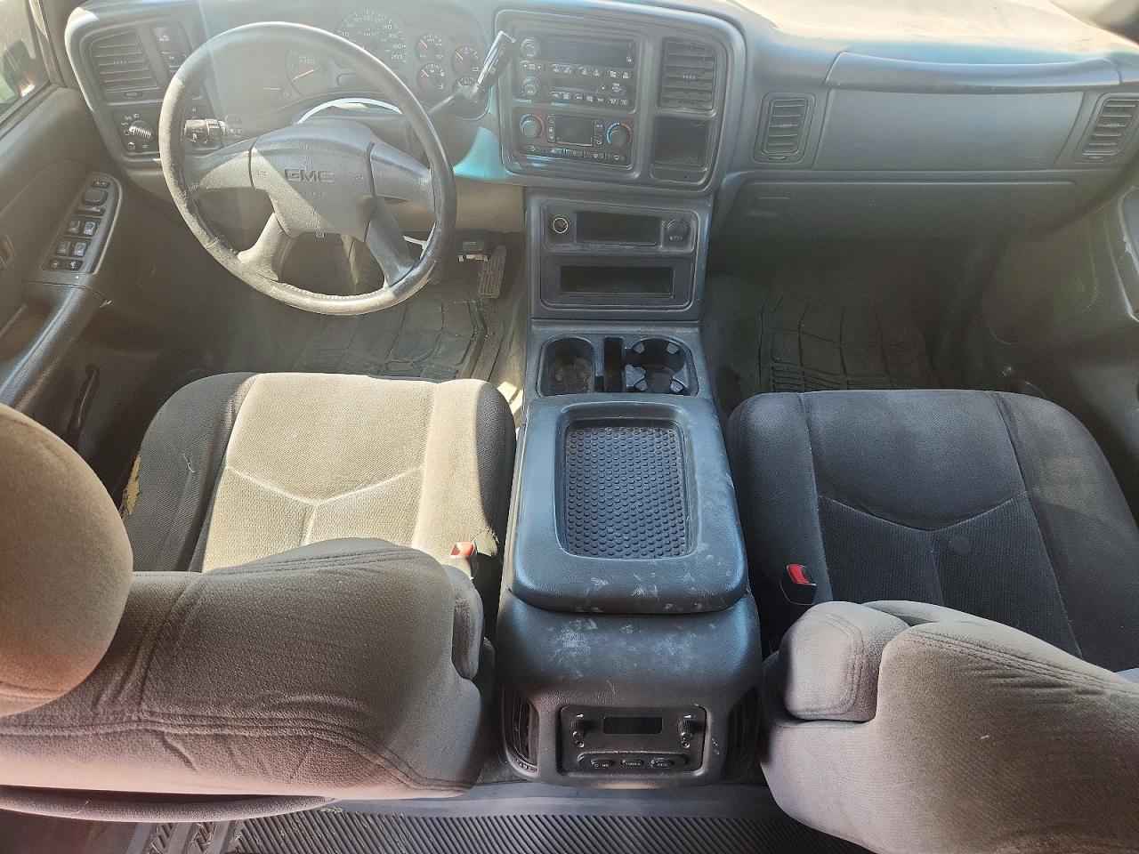 2004 Gmc Sierra K2500 Heavy Duty Silver vin: 1GTHK23114F149050