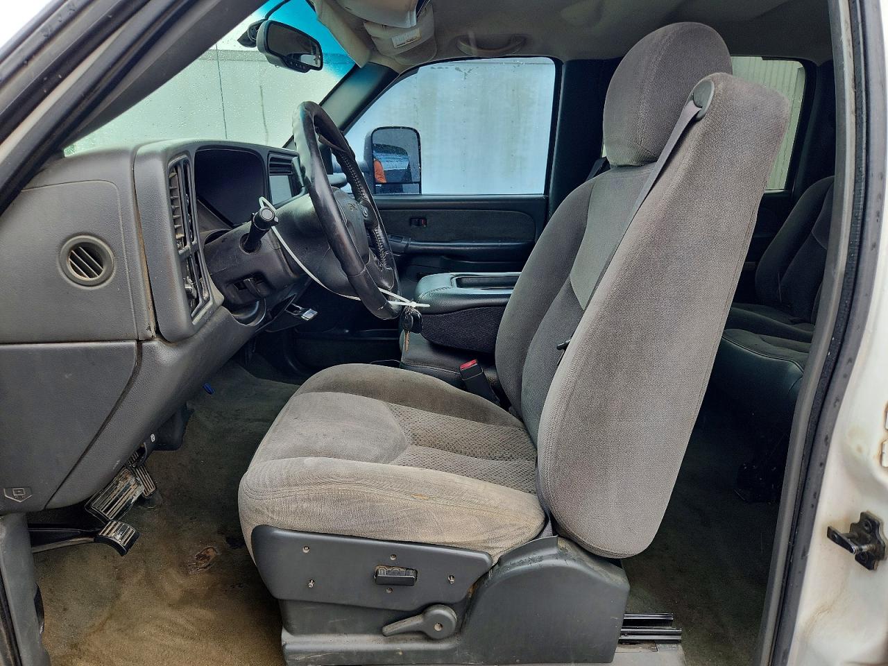 2003 Gmc Sierra K2500 Heavy Duty White vin: 1GTHK23133F214852