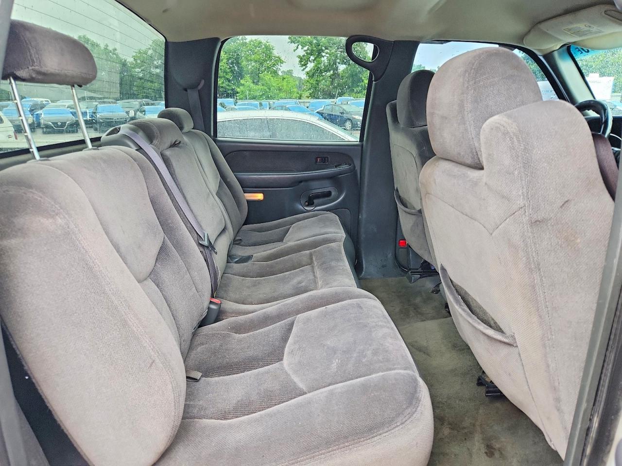 2003 Gmc Sierra K2500 Heavy Duty White vin: 1GTHK23133F214852