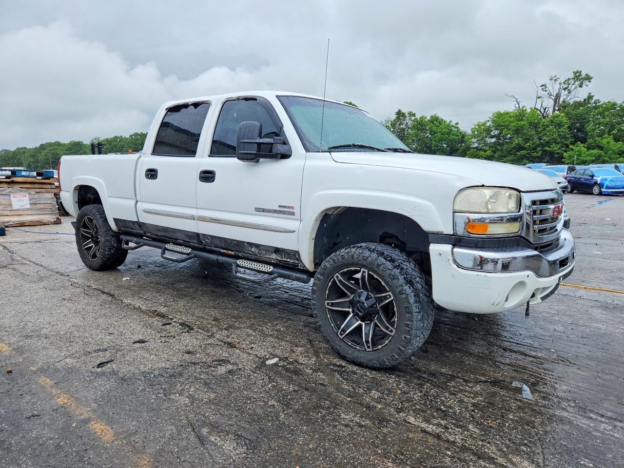 2003 Gmc Sierra K2500 Heavy Duty White vin: 1GTHK23133F214852
