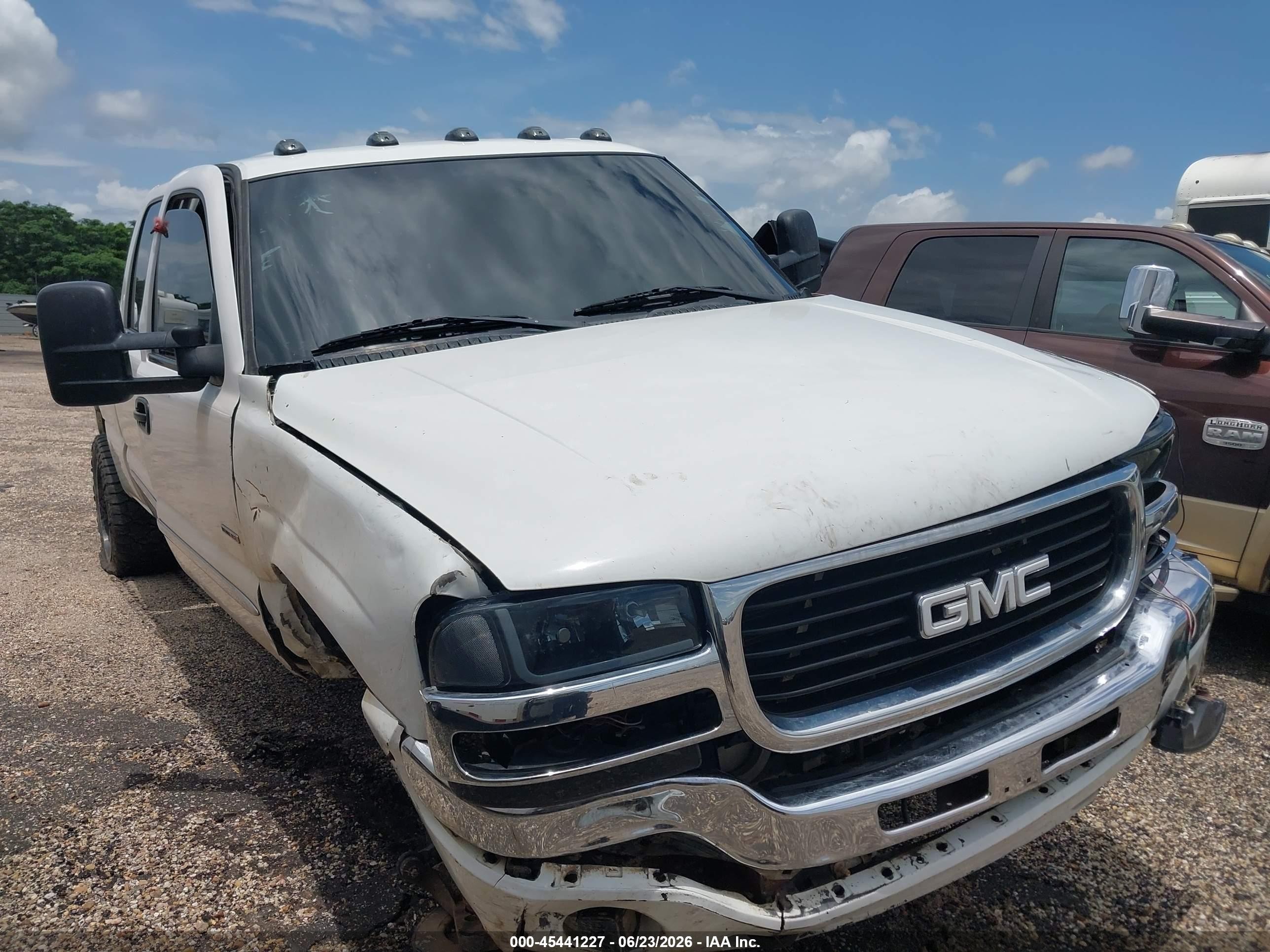 2003 Gmc Sierra 2500hd Sle White vin: 1GTHK23153F179148