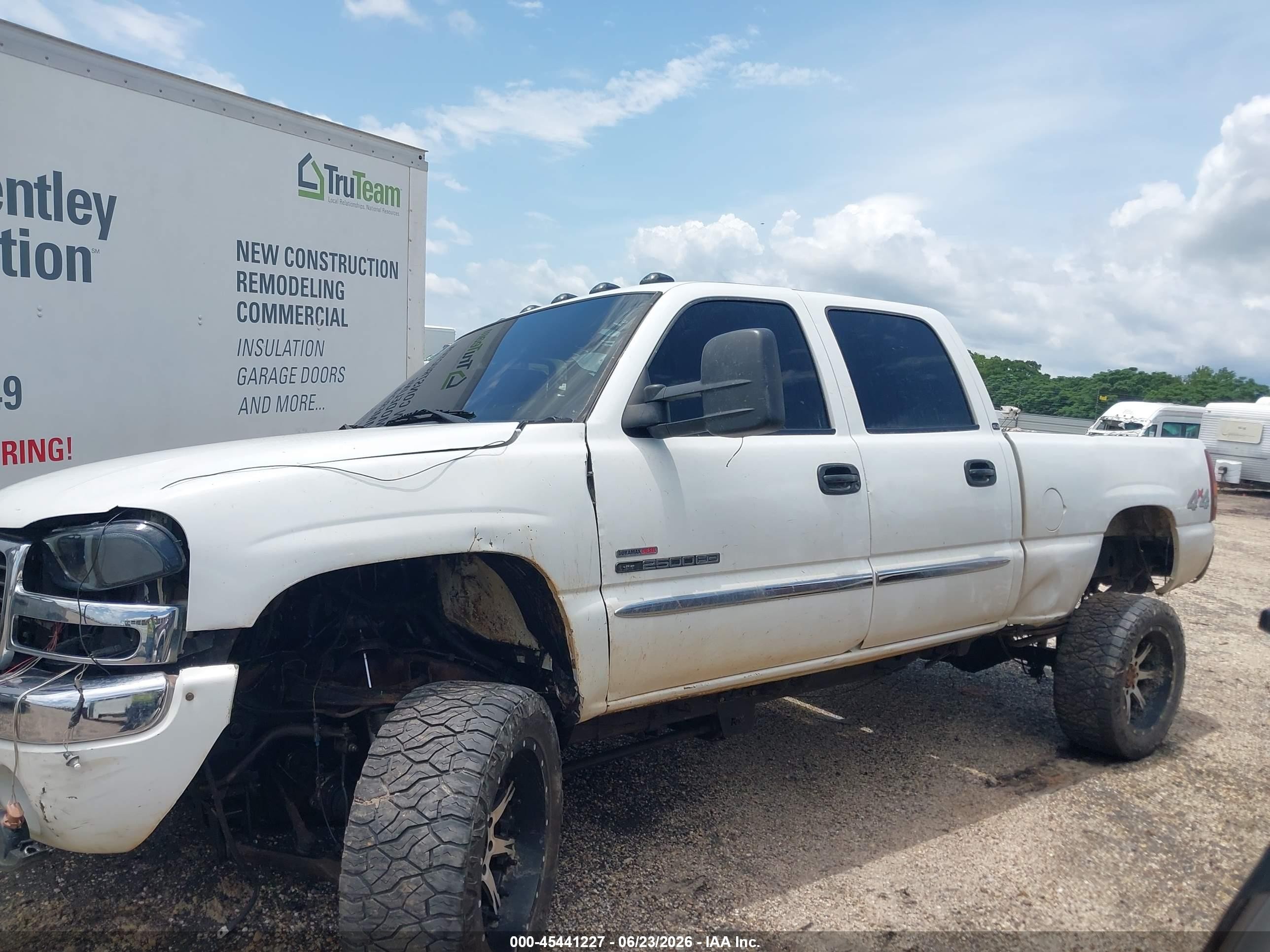 2003 Gmc Sierra 2500hd Sle White vin: 1GTHK23153F179148